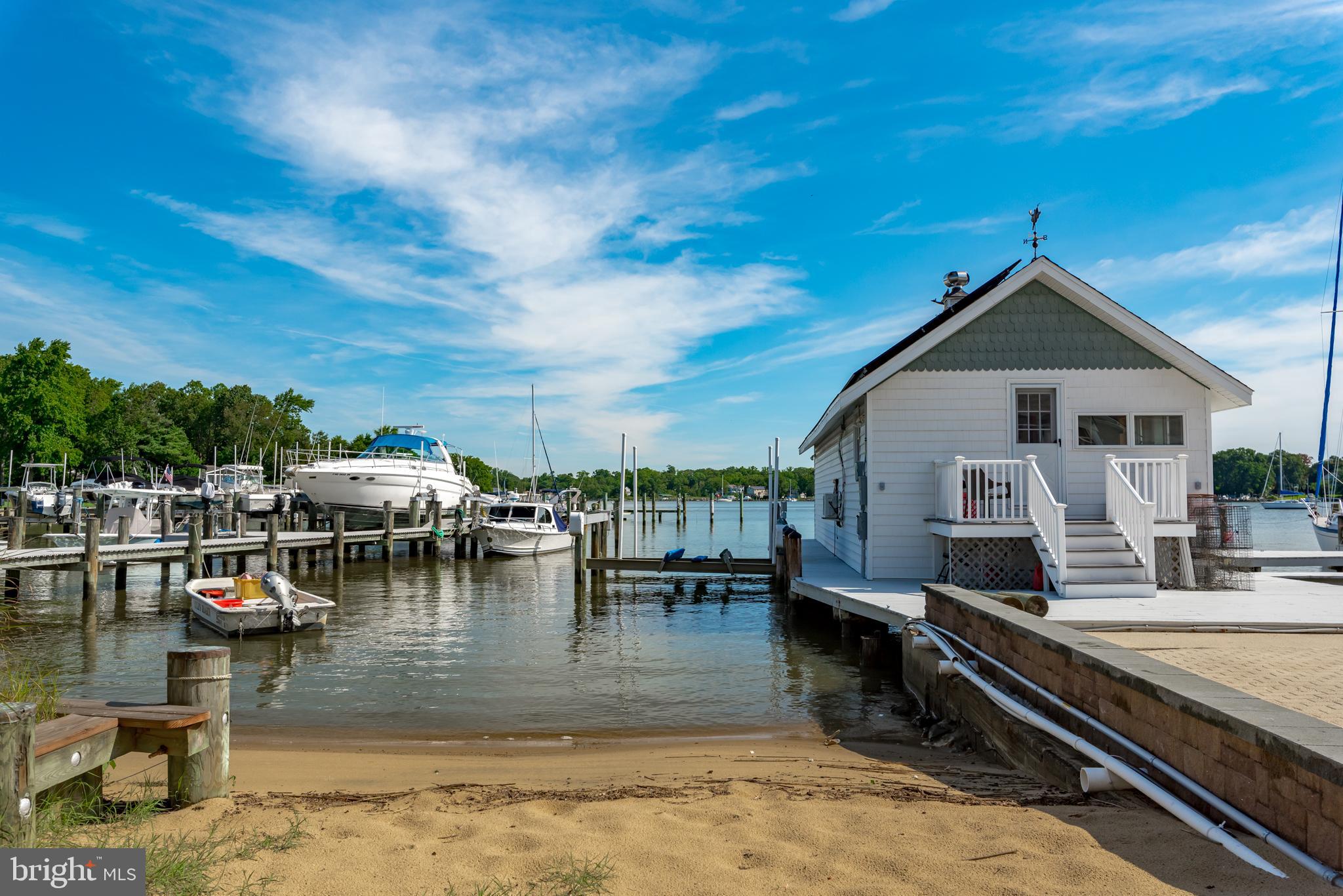 OAKWOOD - Residential