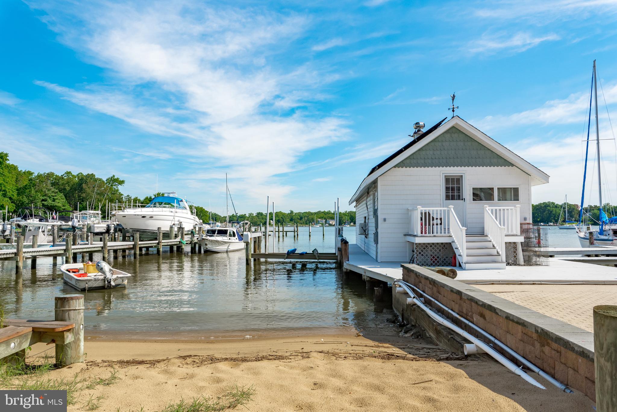 OAKWOOD - Residential