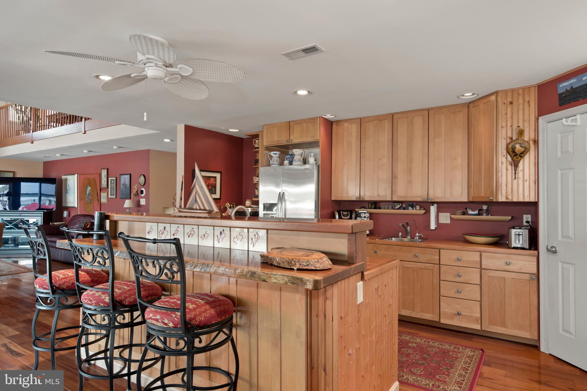 OAKWOOD - Residential