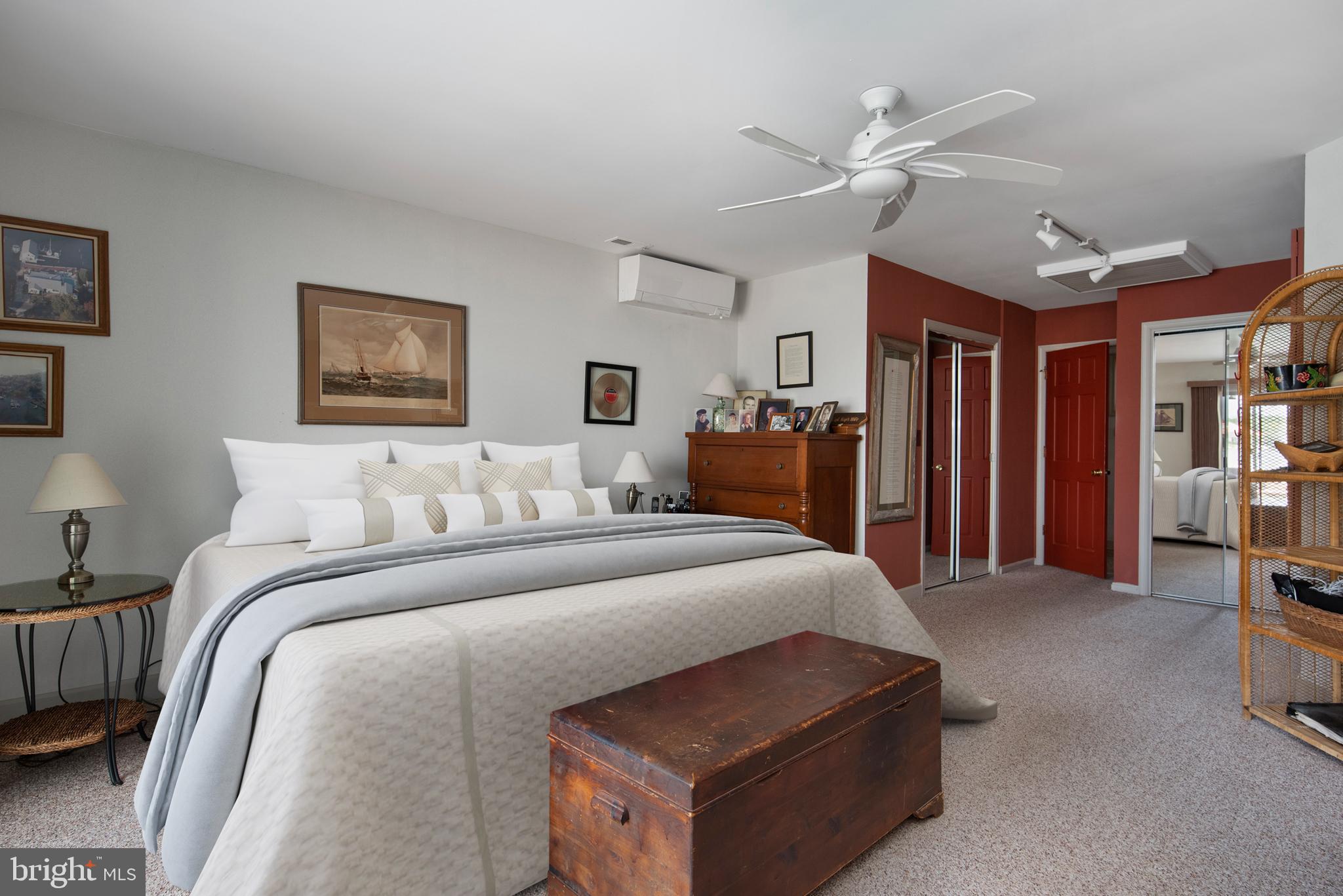 OAKWOOD - Residential