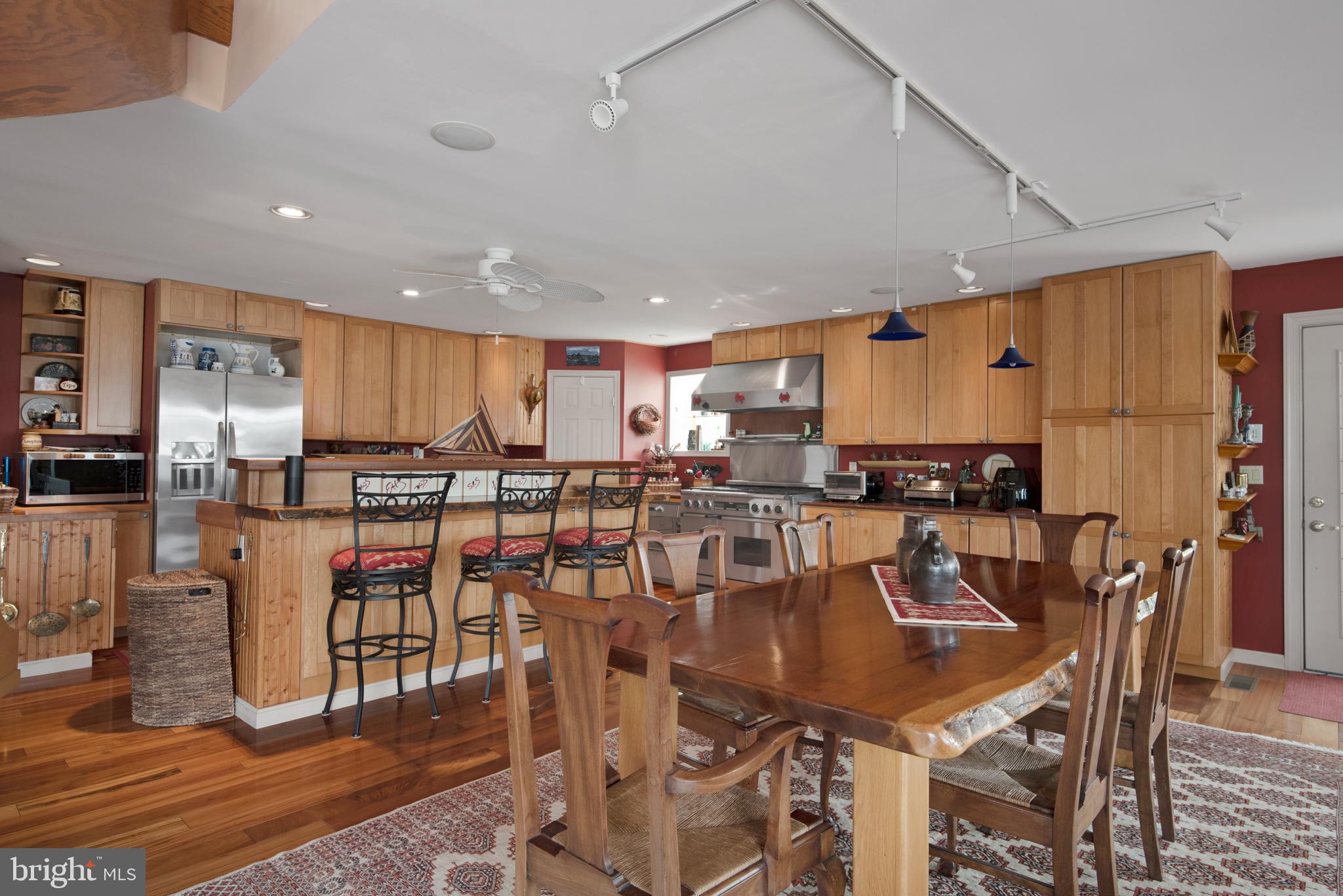 OAKWOOD - Residential