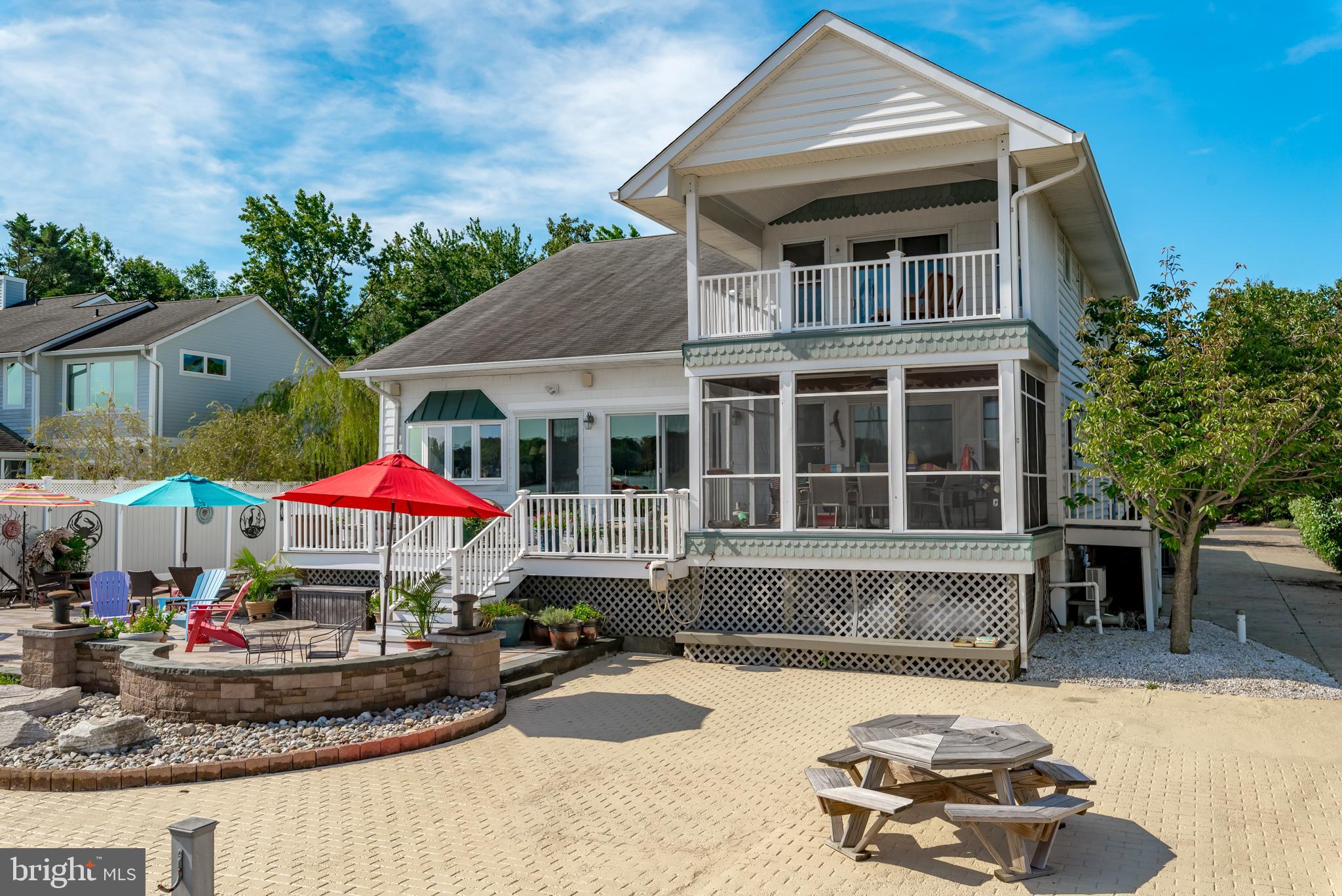 OAKWOOD - Residential