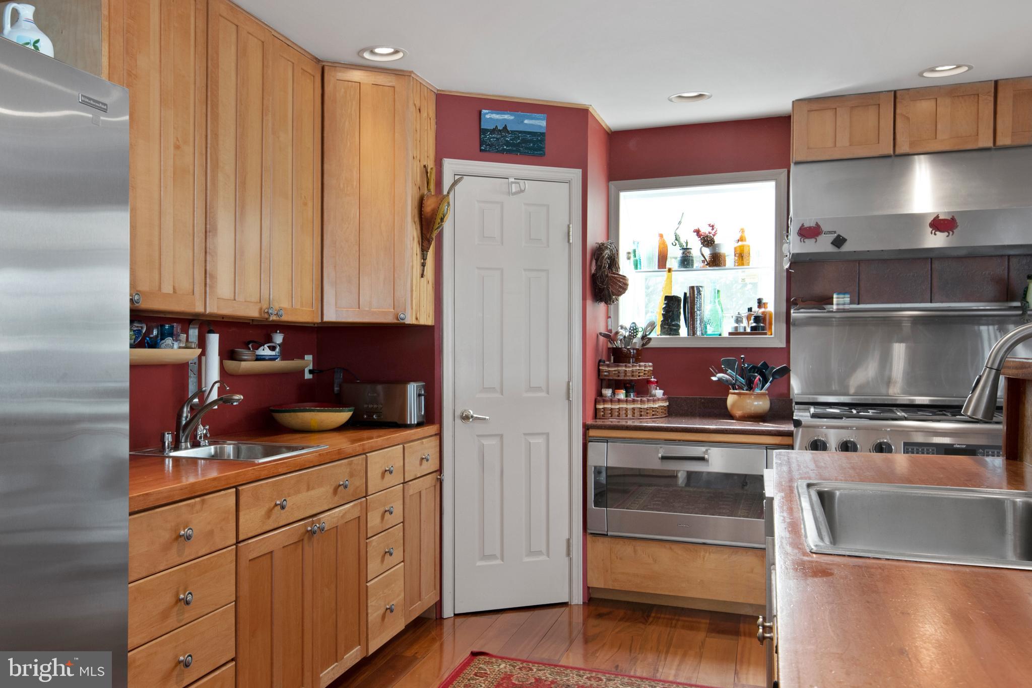 OAKWOOD - Residential