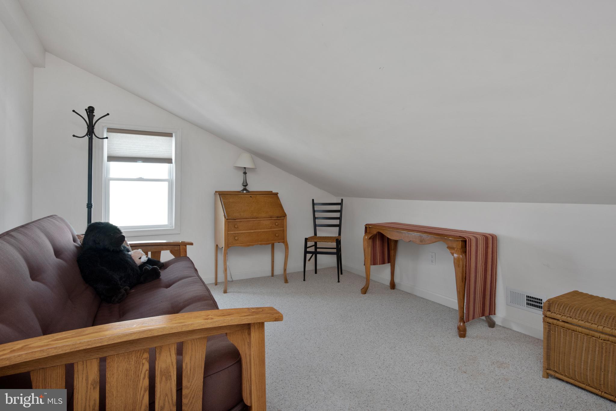 OAKWOOD - Residential