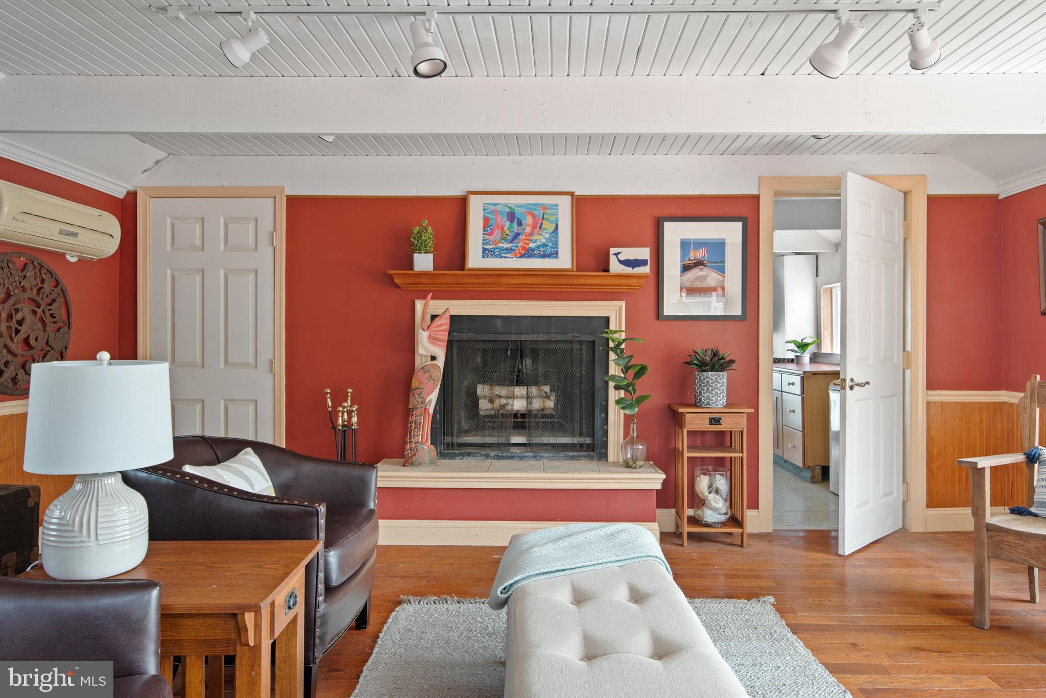 OAKWOOD - Residential