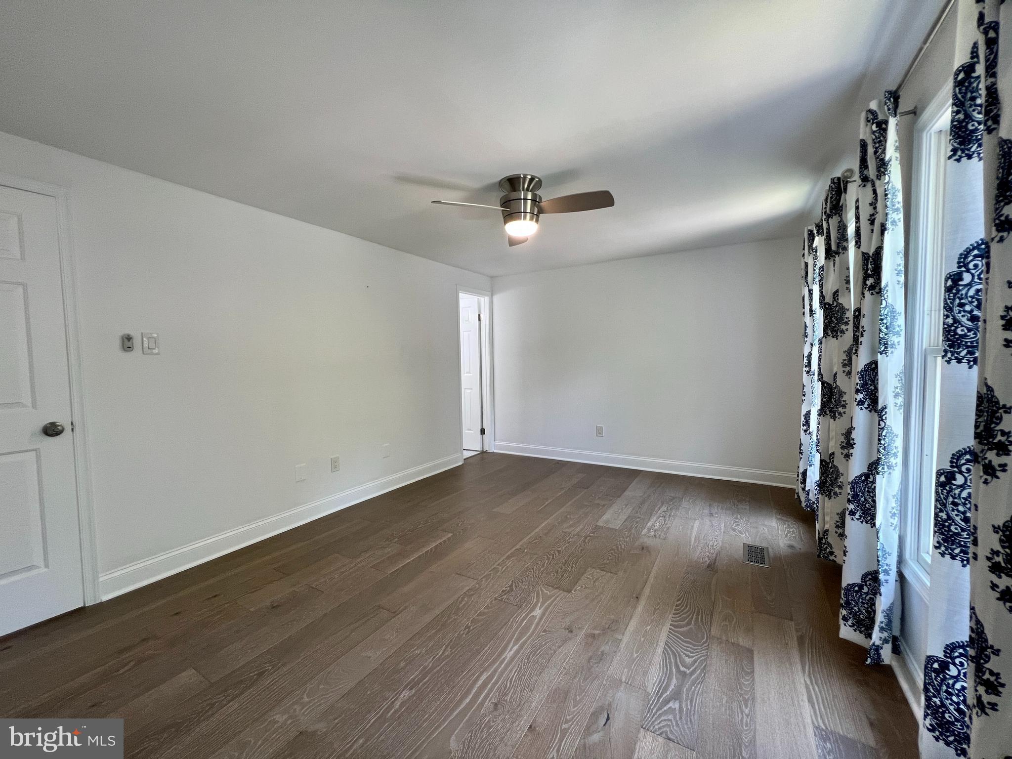 RESTON - Residential Lease