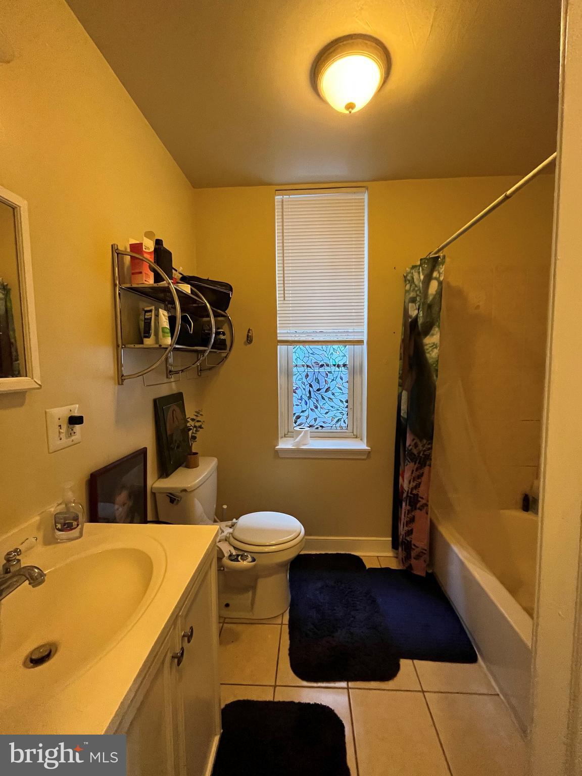 TEMPLE UNIVERSITY - Residential Lease