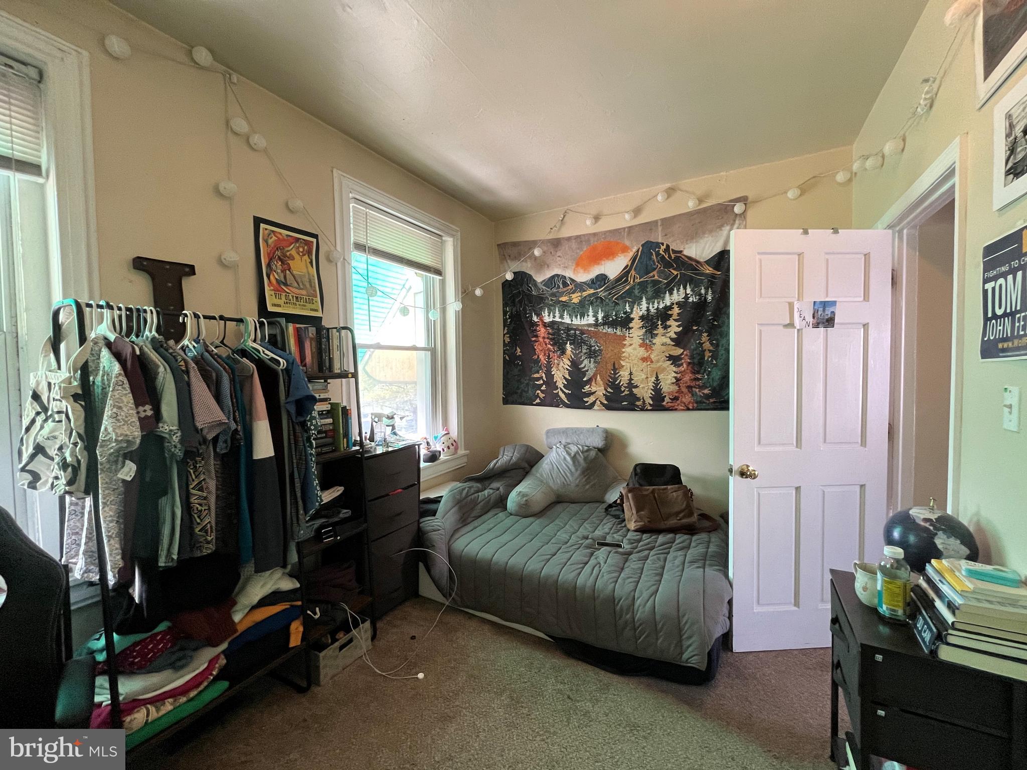 TEMPLE UNIVERSITY - Residential Lease