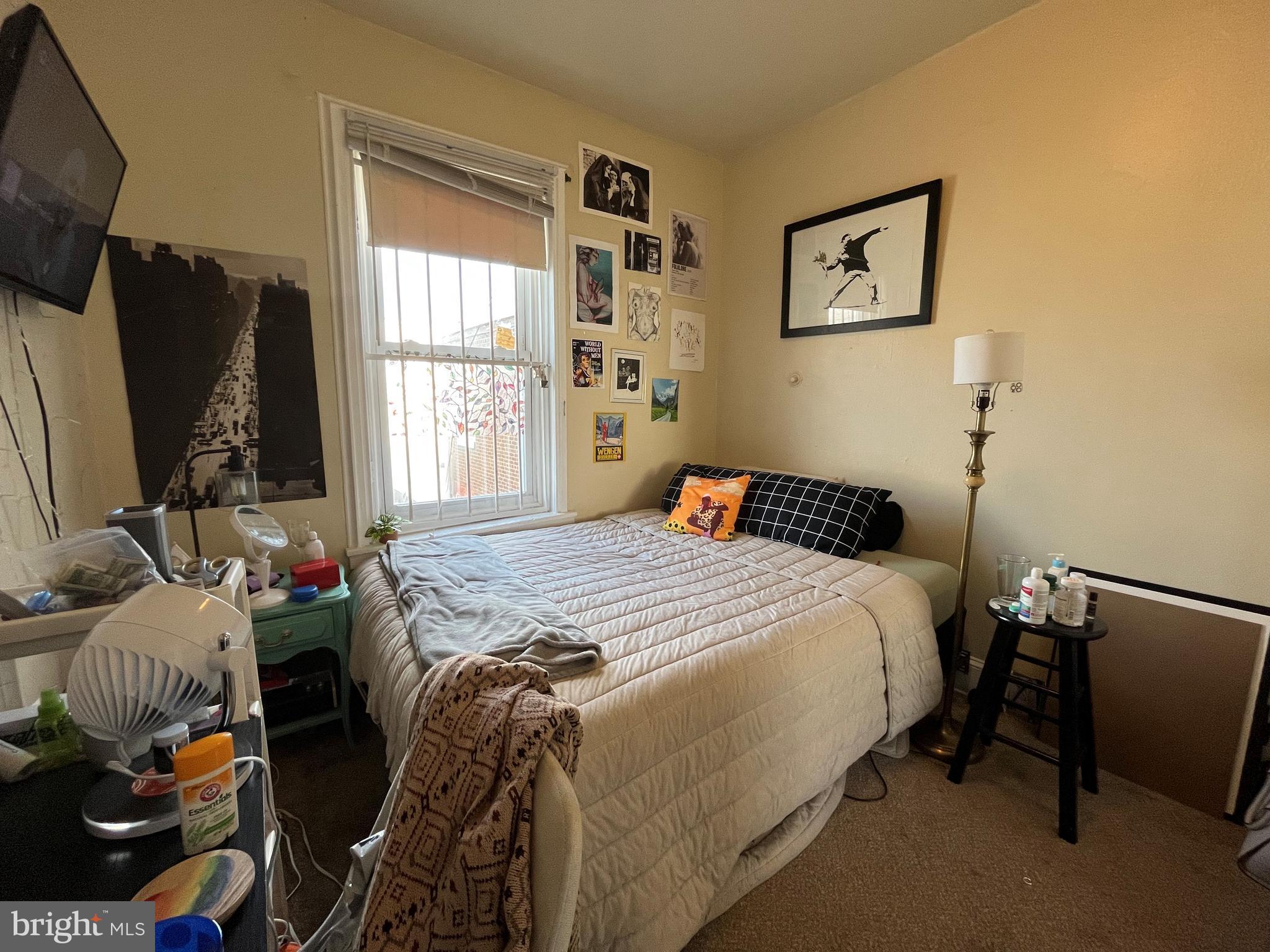 TEMPLE UNIVERSITY - Residential Lease