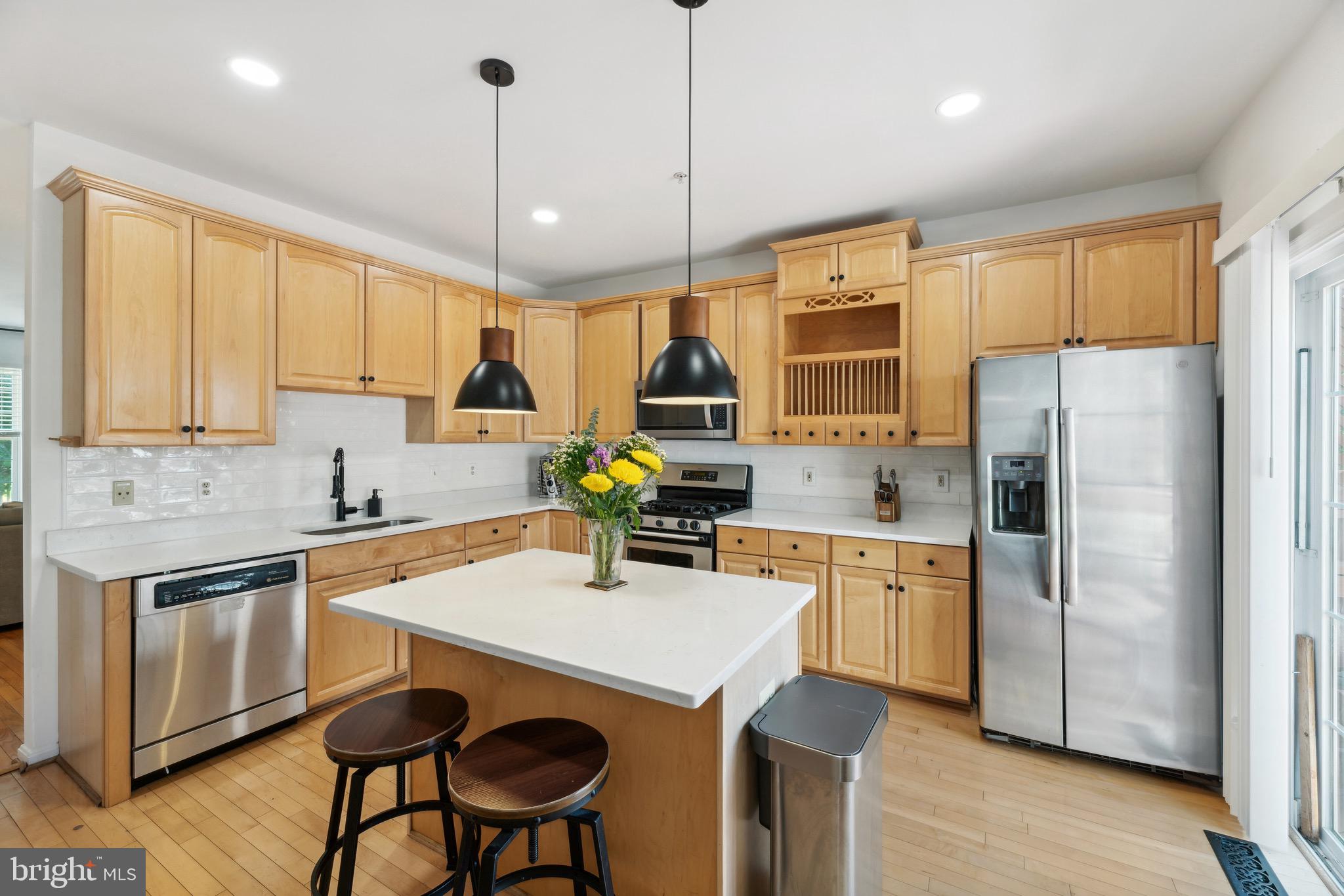 WOODVIEW VILLAGE WEST - Residential Lease