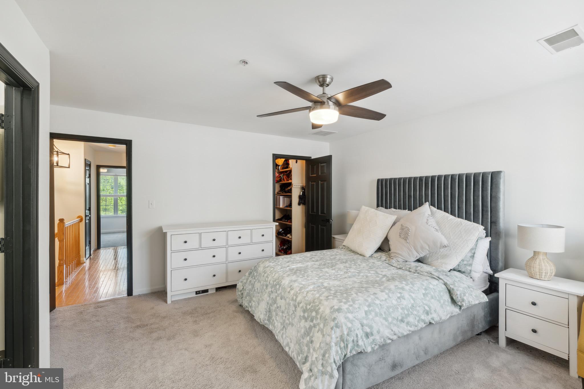 WOODVIEW VILLAGE WEST - Residential Lease