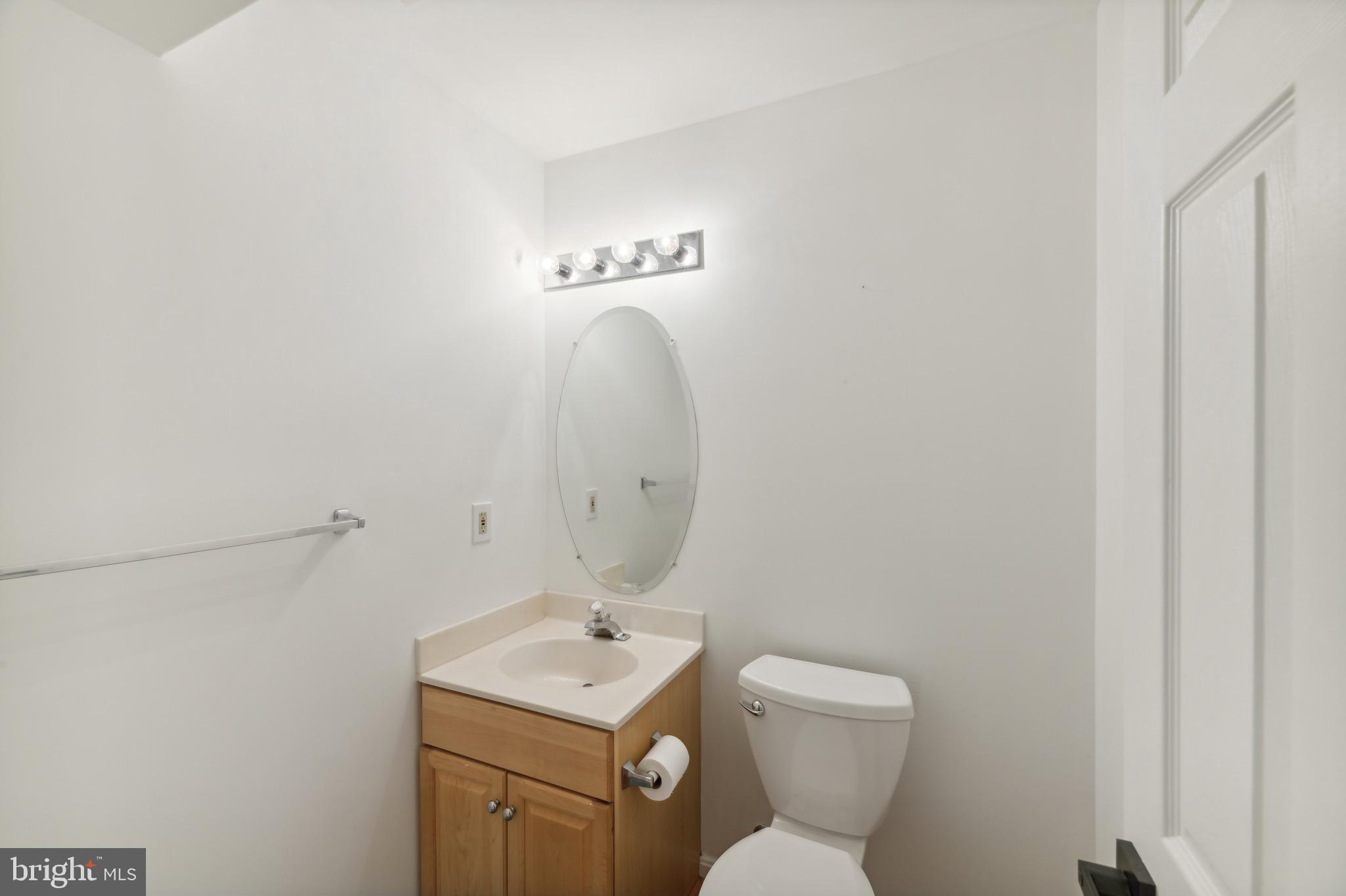 WOODVIEW VILLAGE WEST - Residential Lease