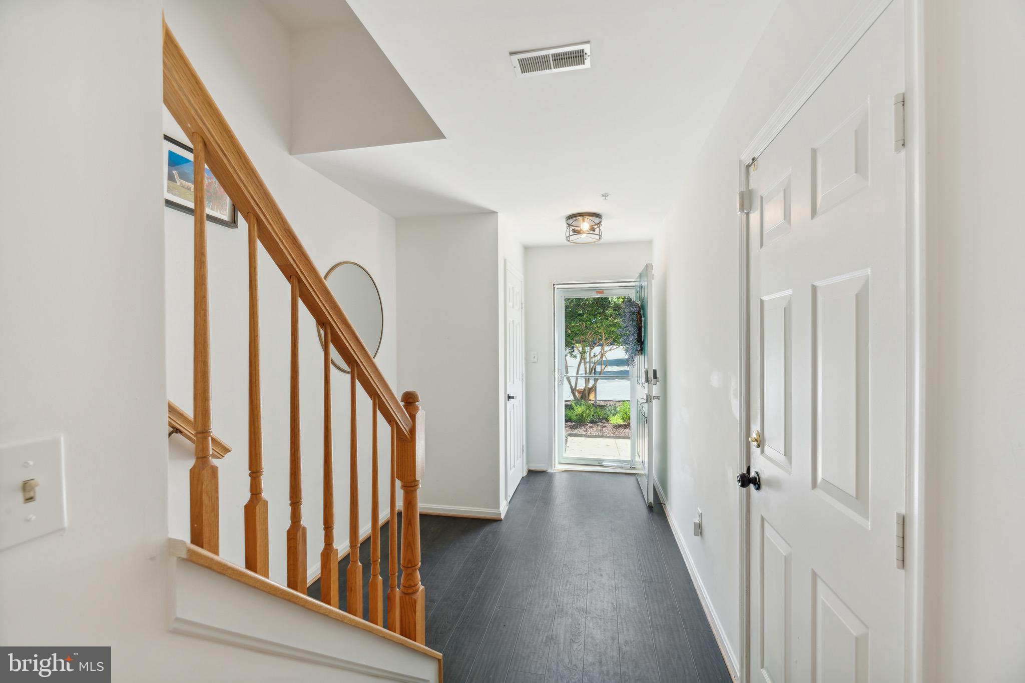 WOODVIEW VILLAGE WEST - Residential Lease