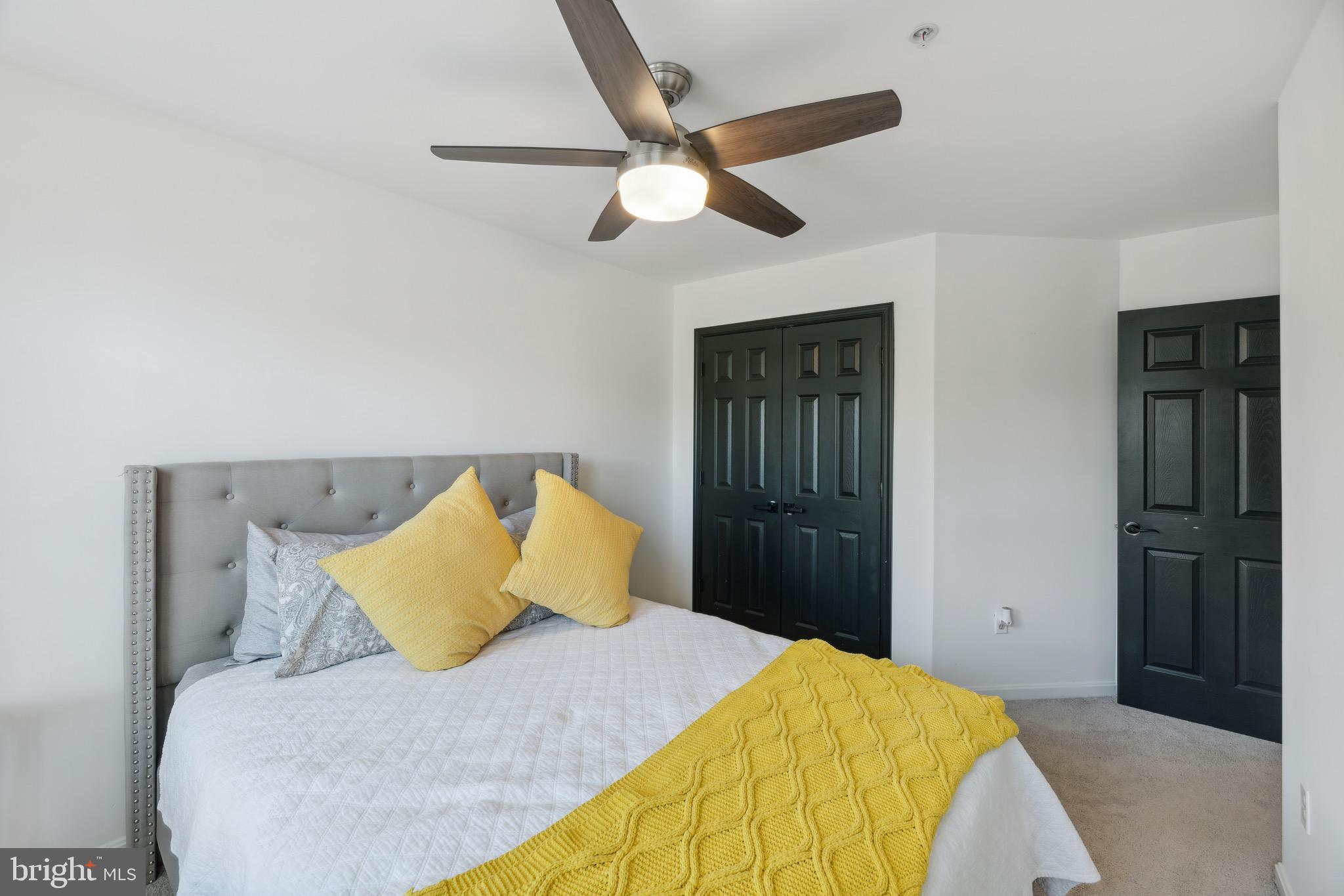 WOODVIEW VILLAGE WEST - Residential Lease