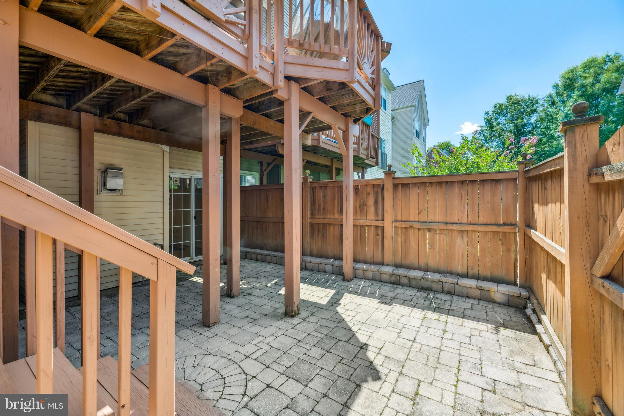 WOODVIEW VILLAGE WEST - Residential Lease