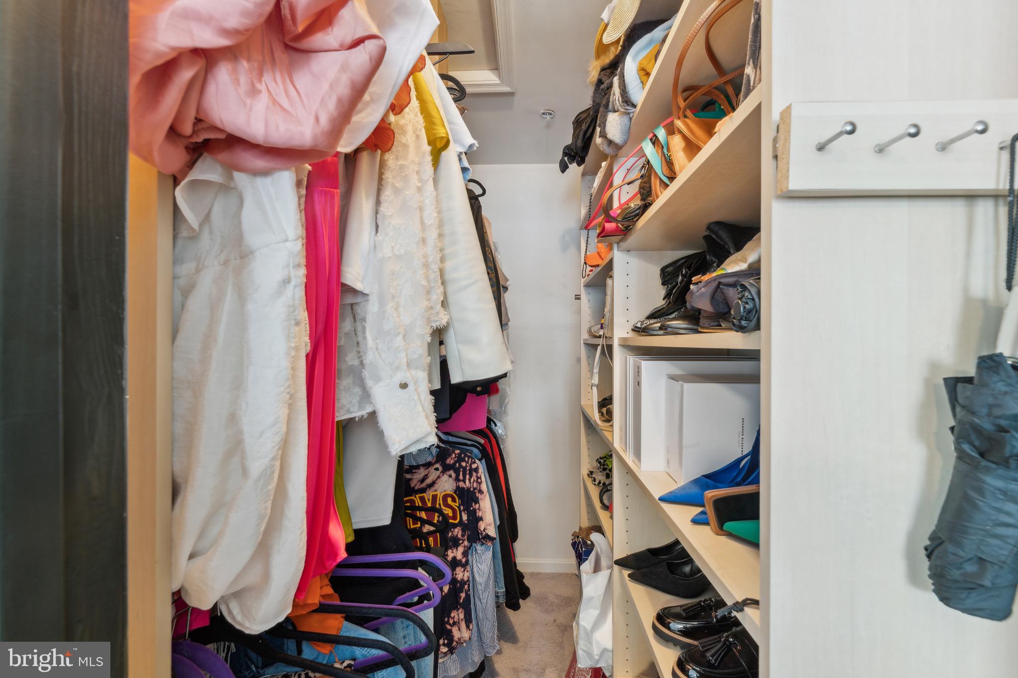 WOODVIEW VILLAGE WEST - Residential Lease