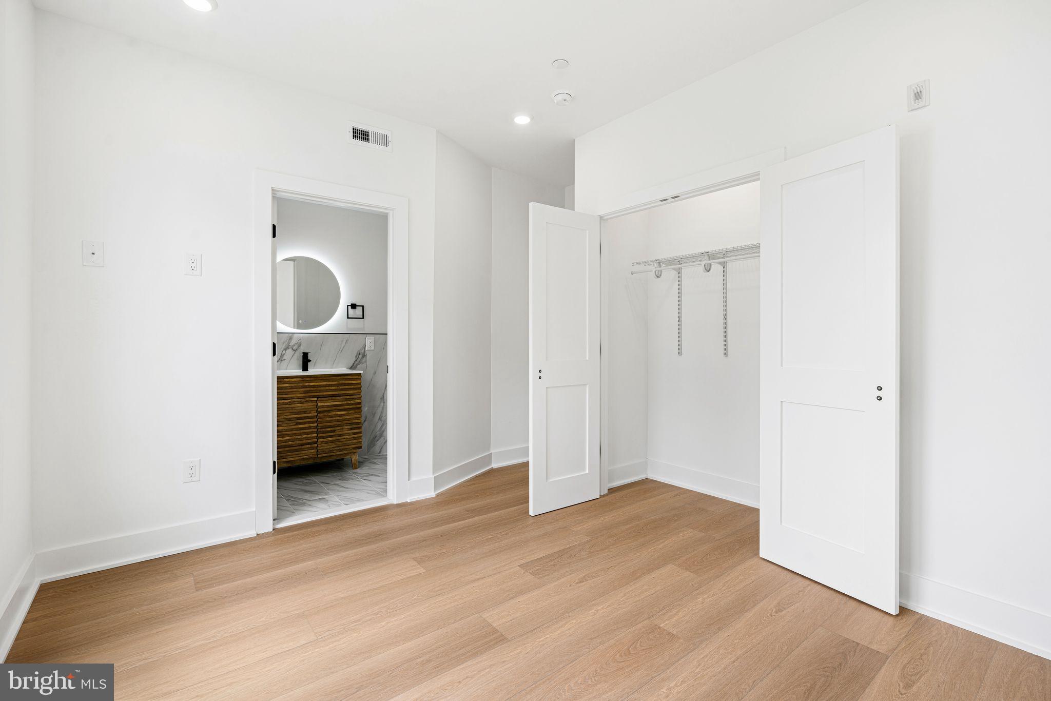 WEST KENSINGTON - Residential Income