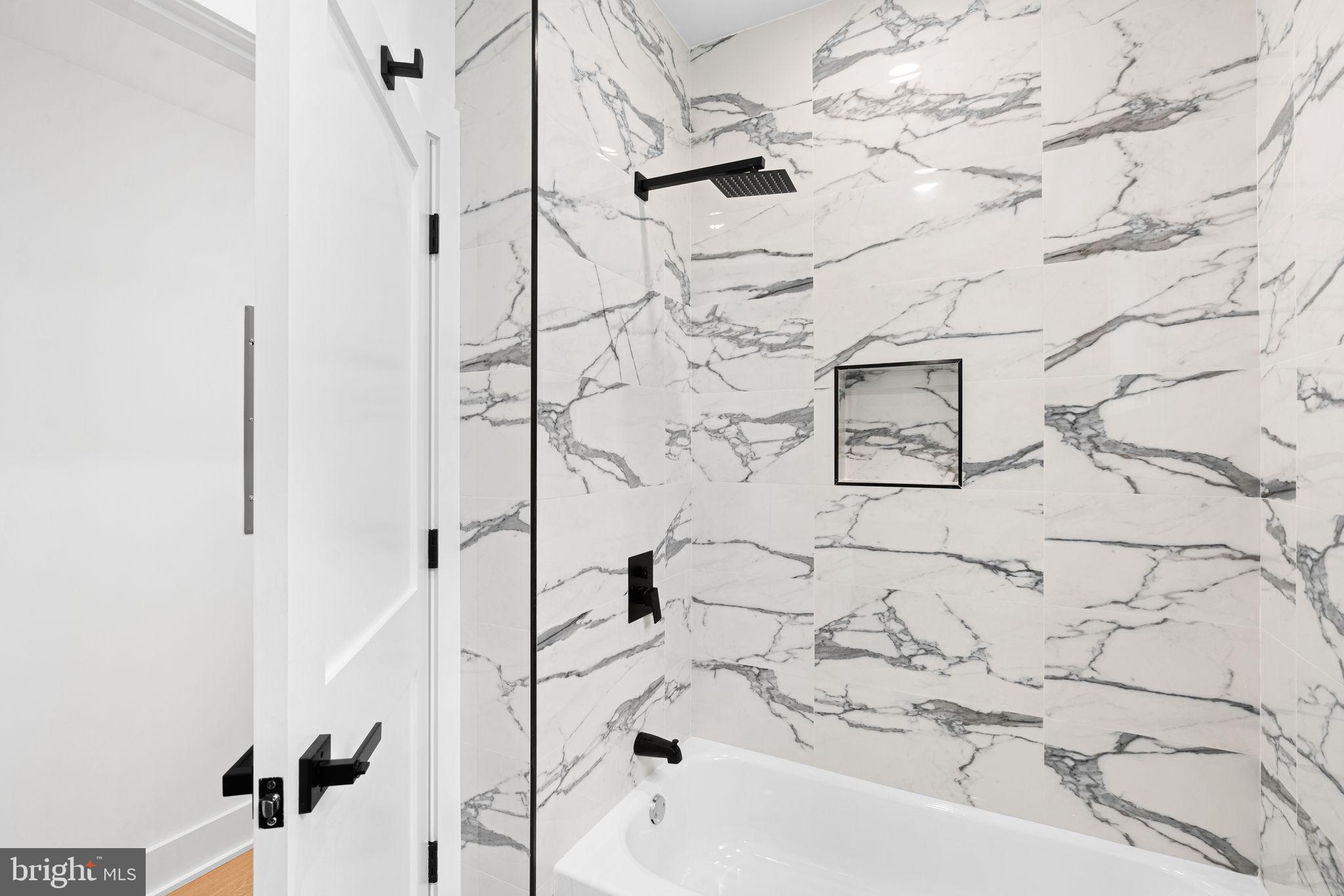 WEST KENSINGTON - Residential Income