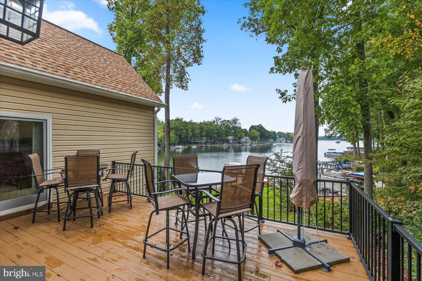 LAKE OF THE WOODS - Residential