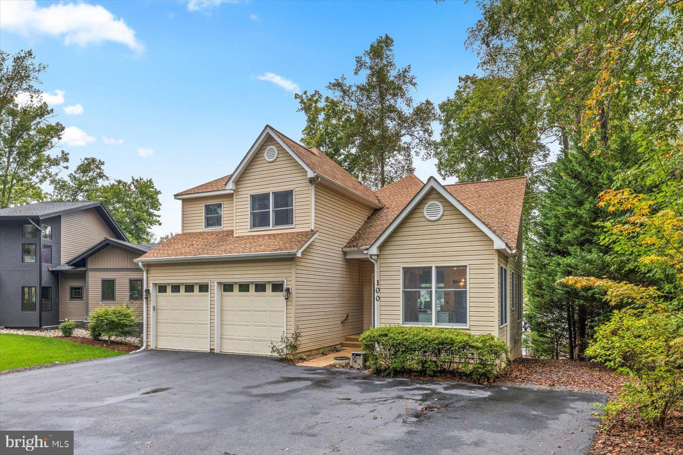 LAKE OF THE WOODS - Residential