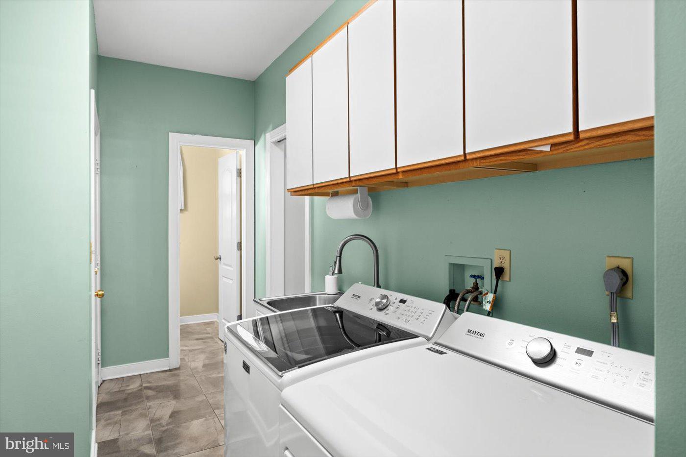 LAKE OF THE WOODS - Residential