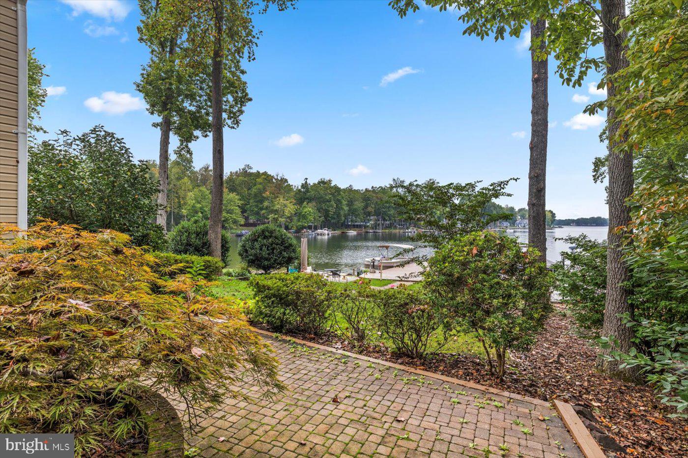 LAKE OF THE WOODS - Residential