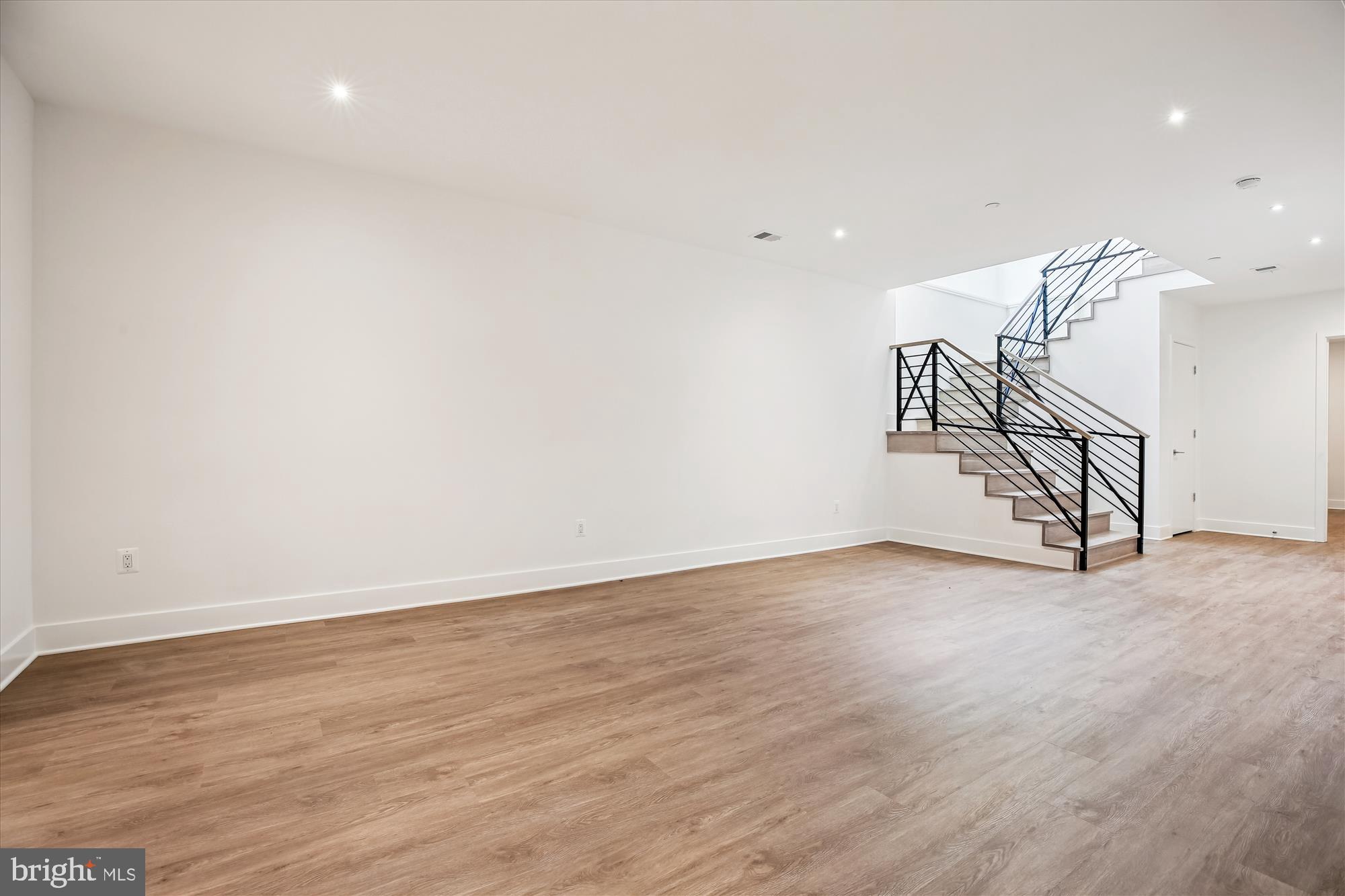 CABIN JOHN PARK - Residential