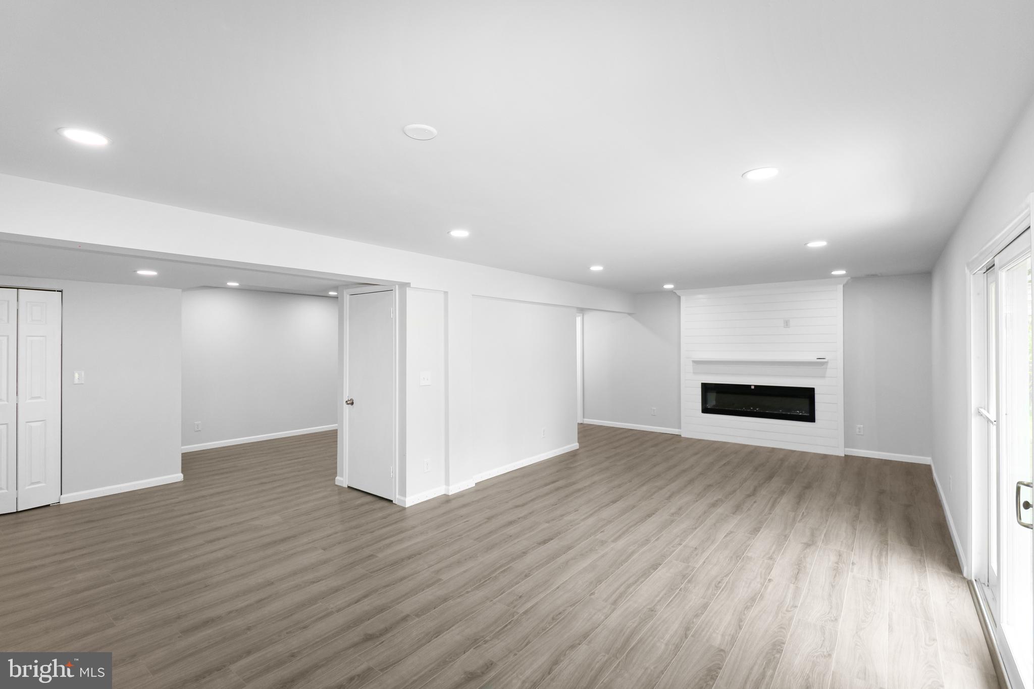 BRIGHTLEAF KNOLL - Residential