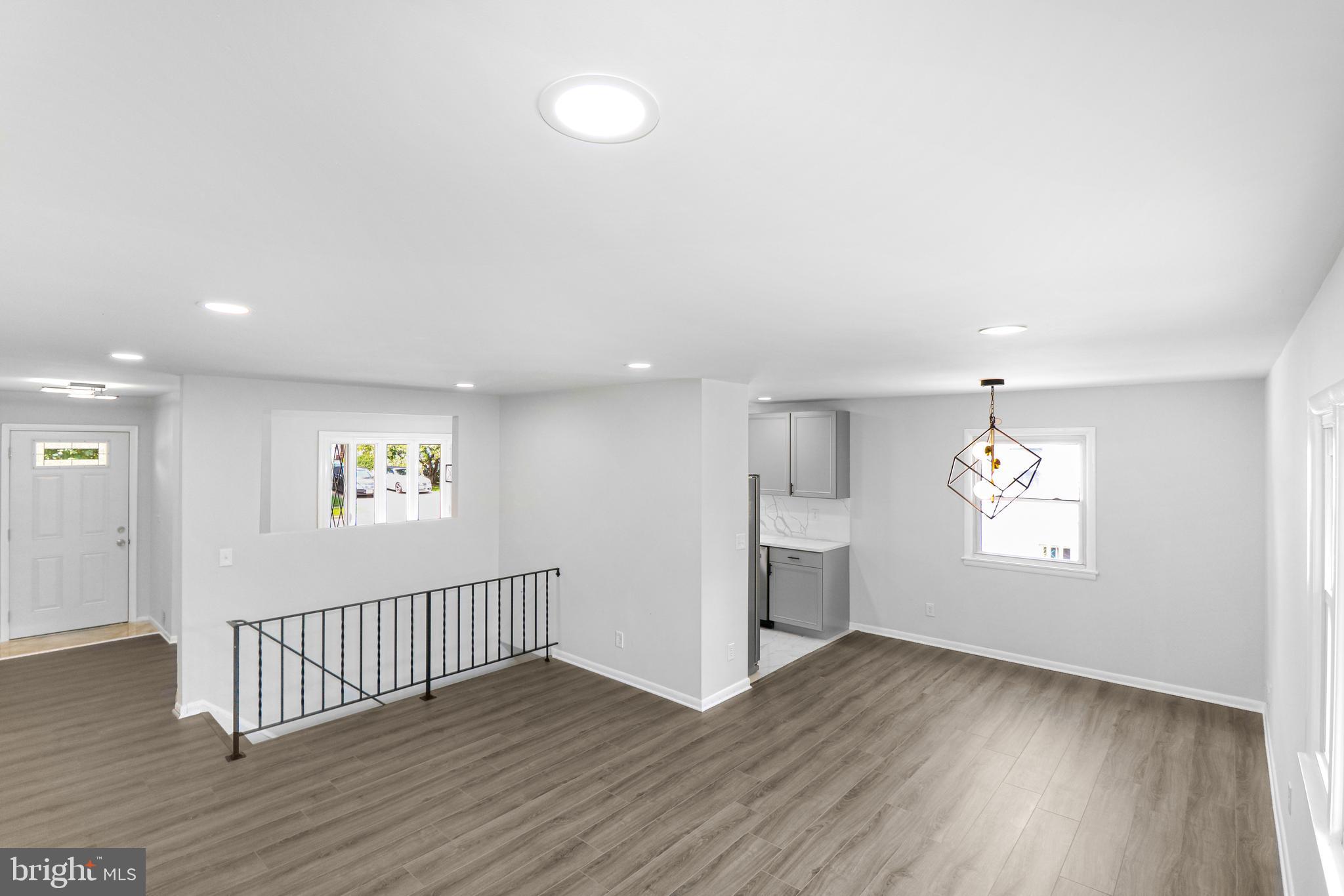 BRIGHTLEAF KNOLL - Residential