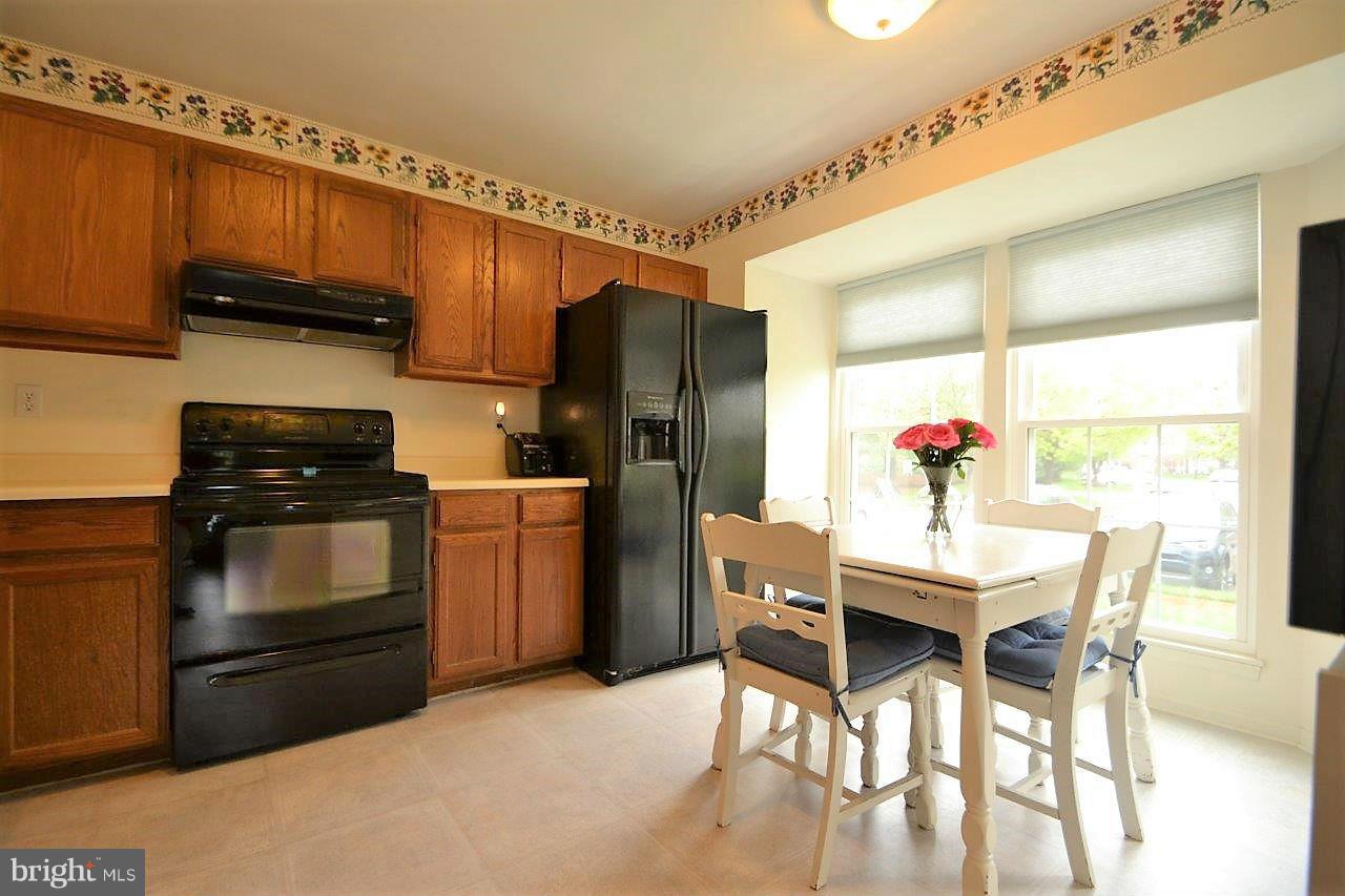 SUBURBIA - Residential