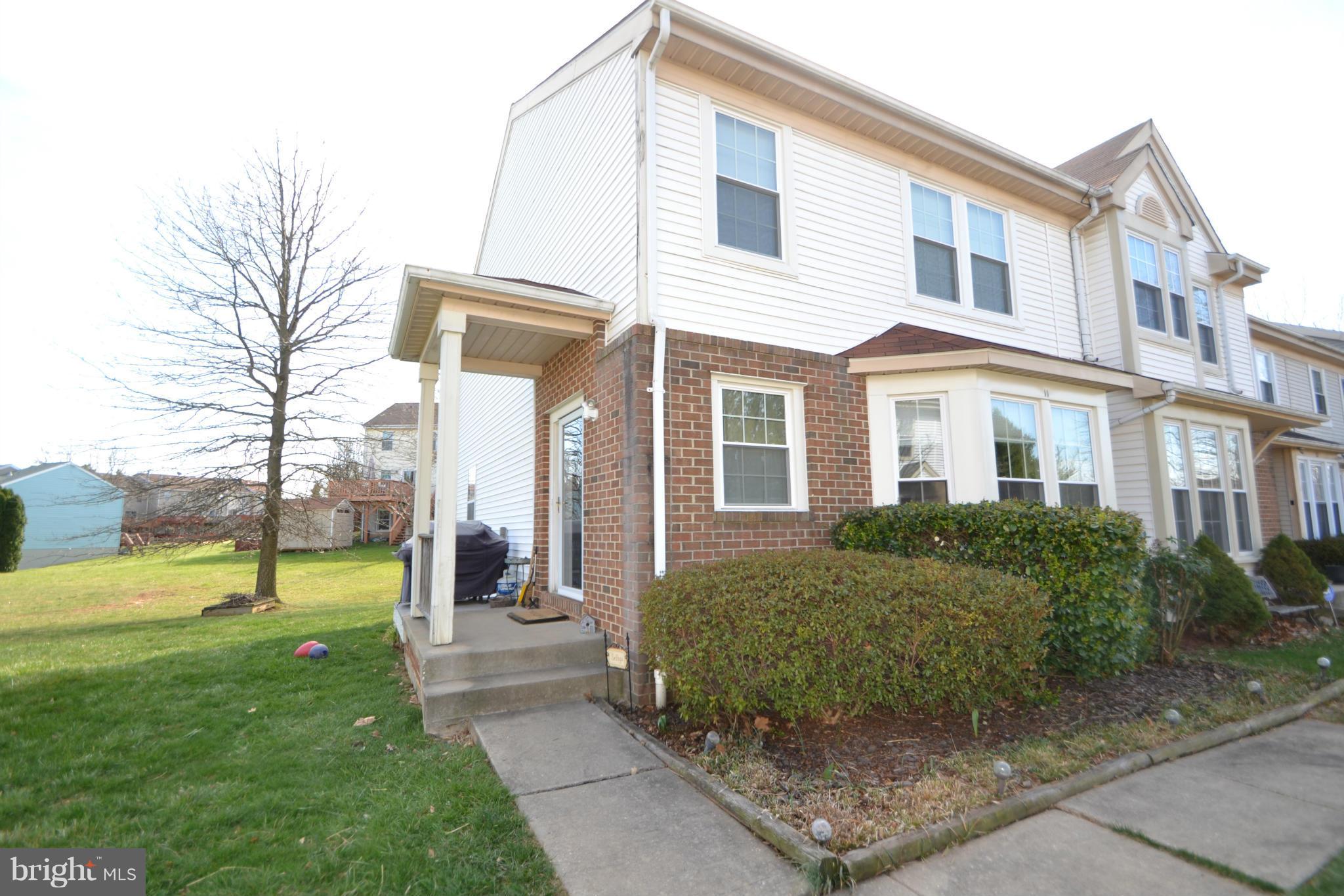 SUBURBIA - Residential