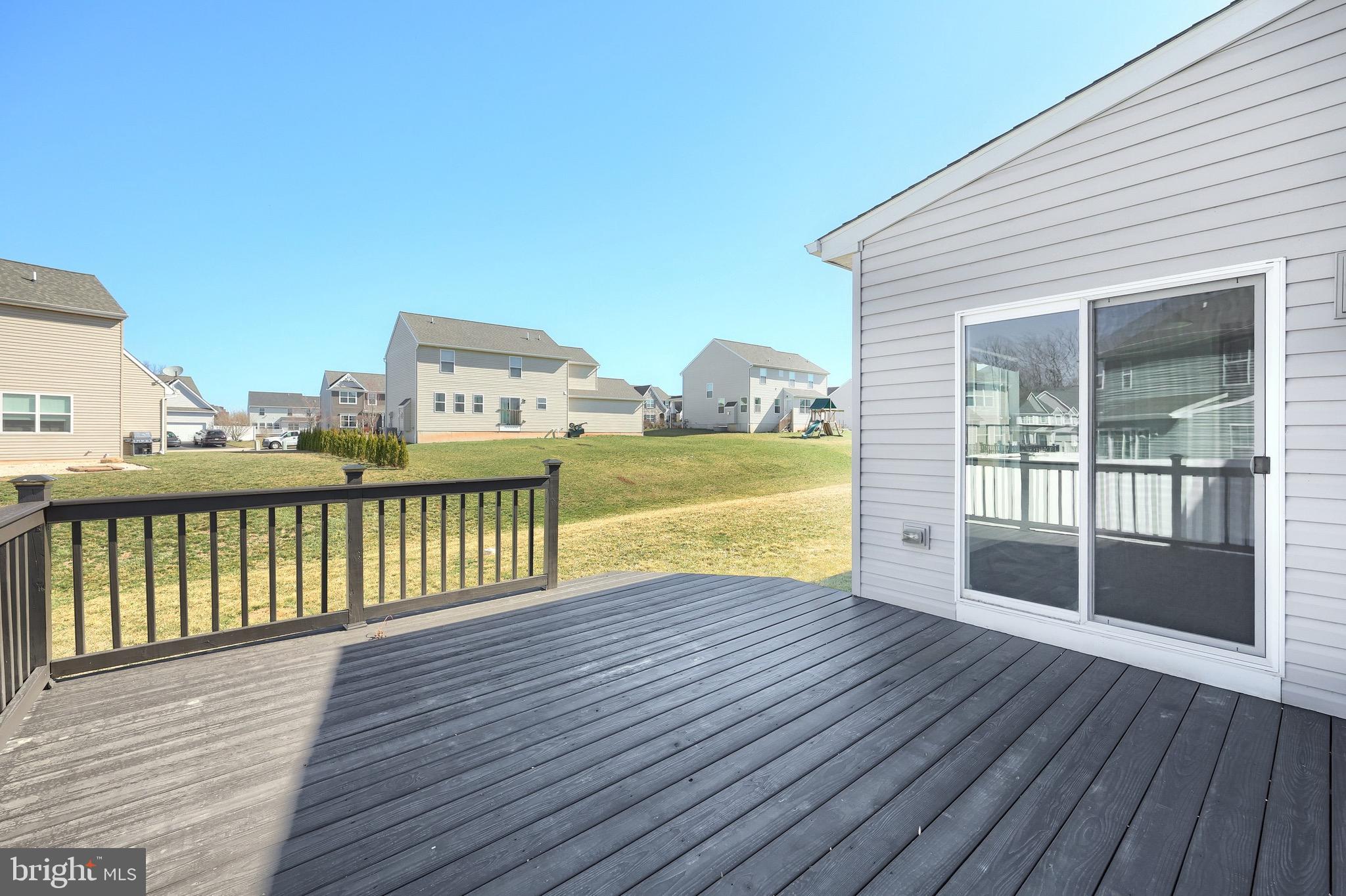 ROLLING MEADOWS - Residential