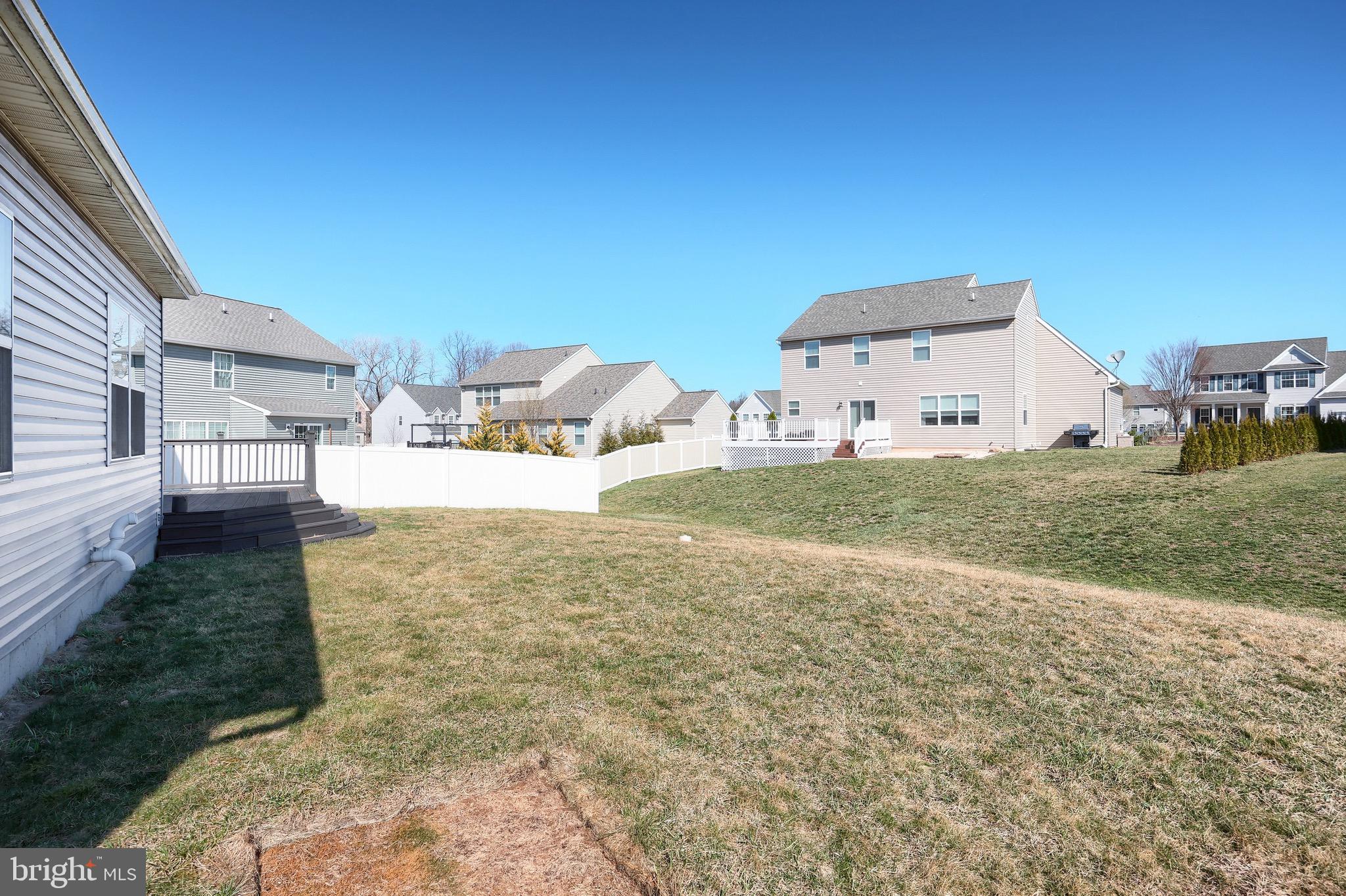 ROLLING MEADOWS - Residential