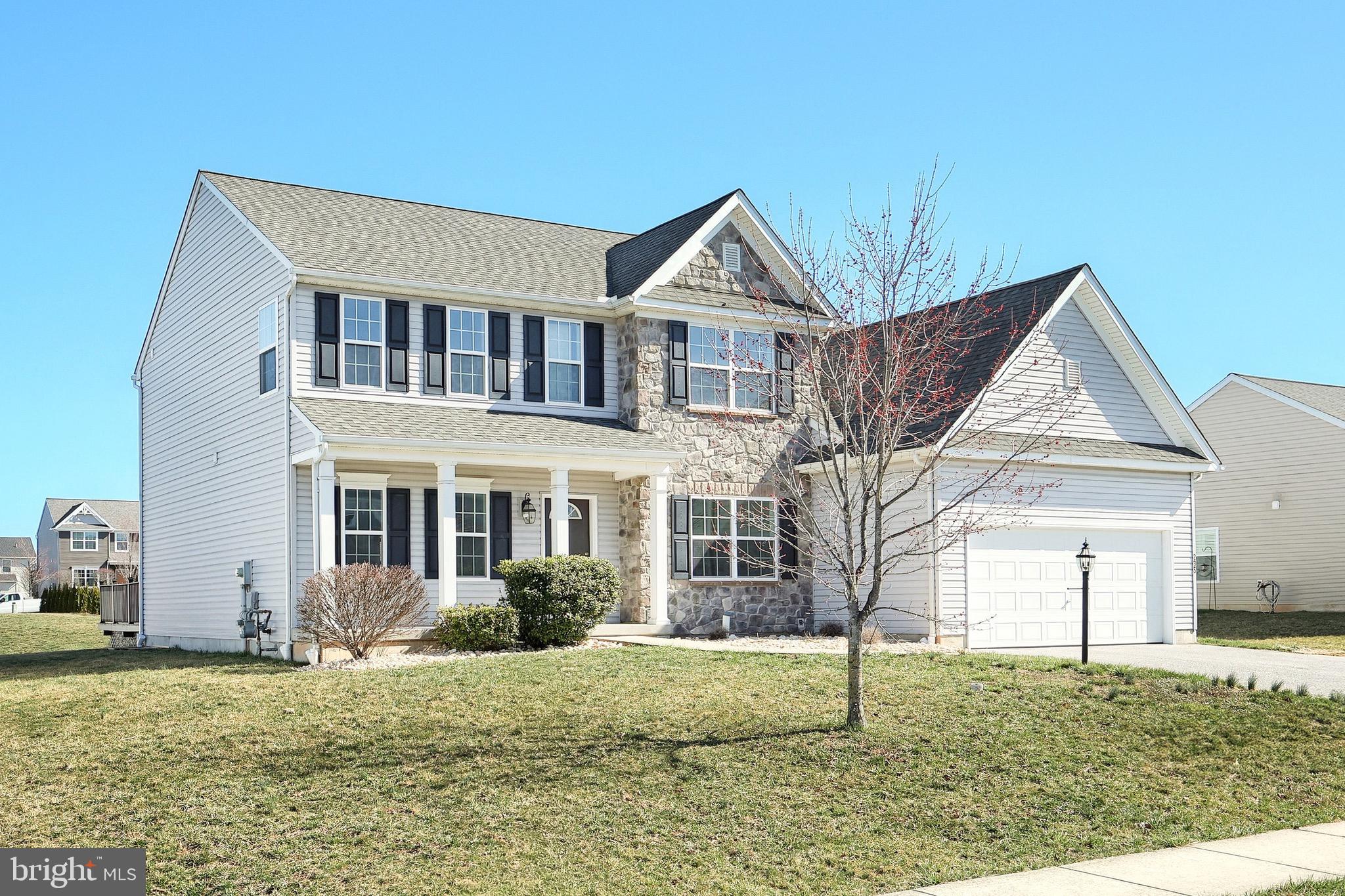 ROLLING MEADOWS - Residential