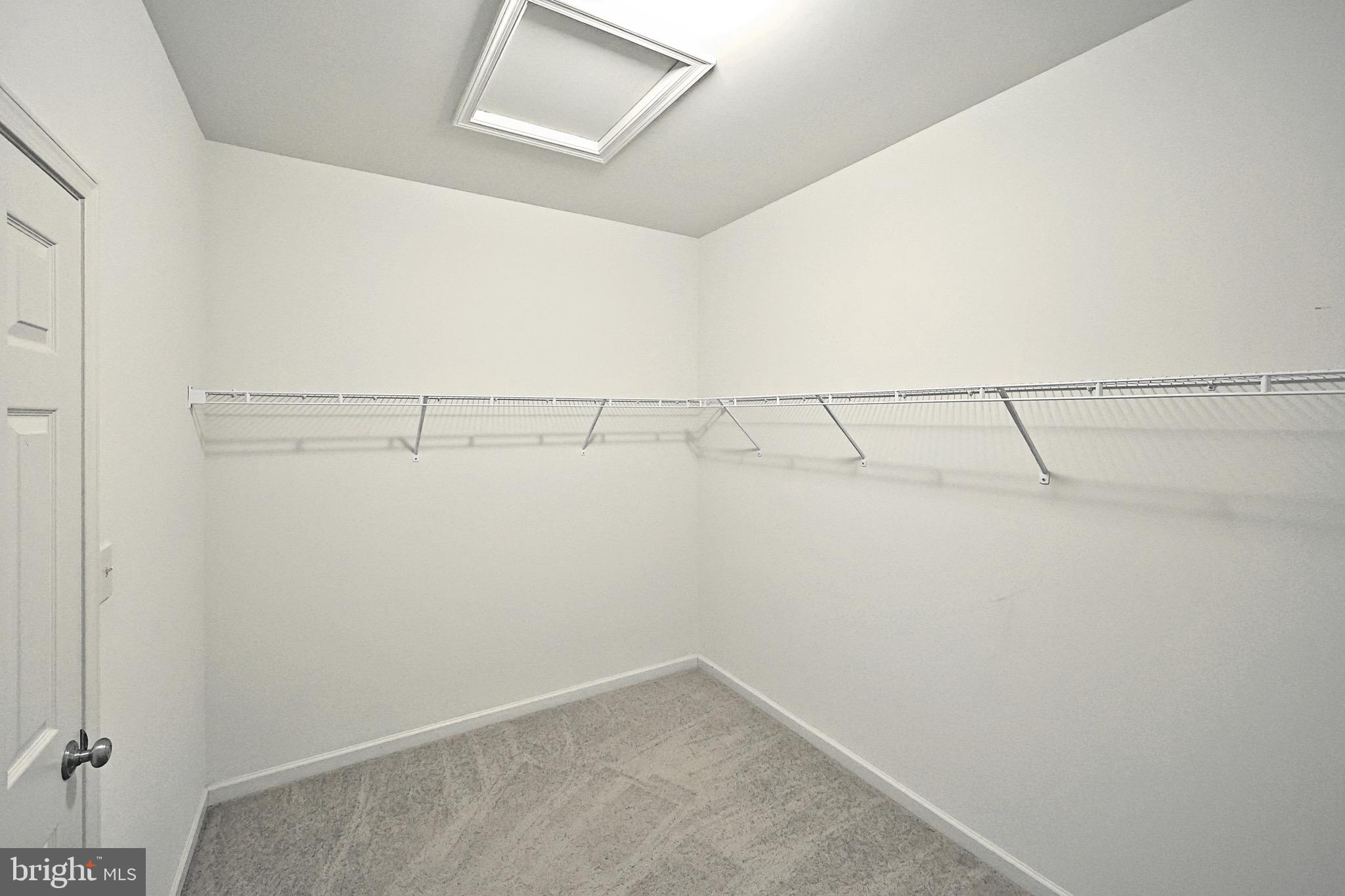 ROLLING MEADOWS - Residential