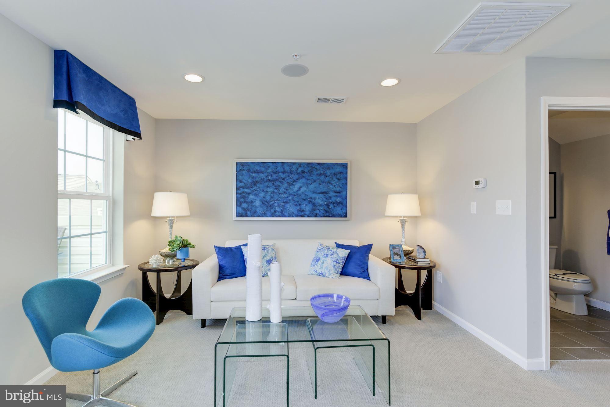 HOLLY RIDGE - Residential