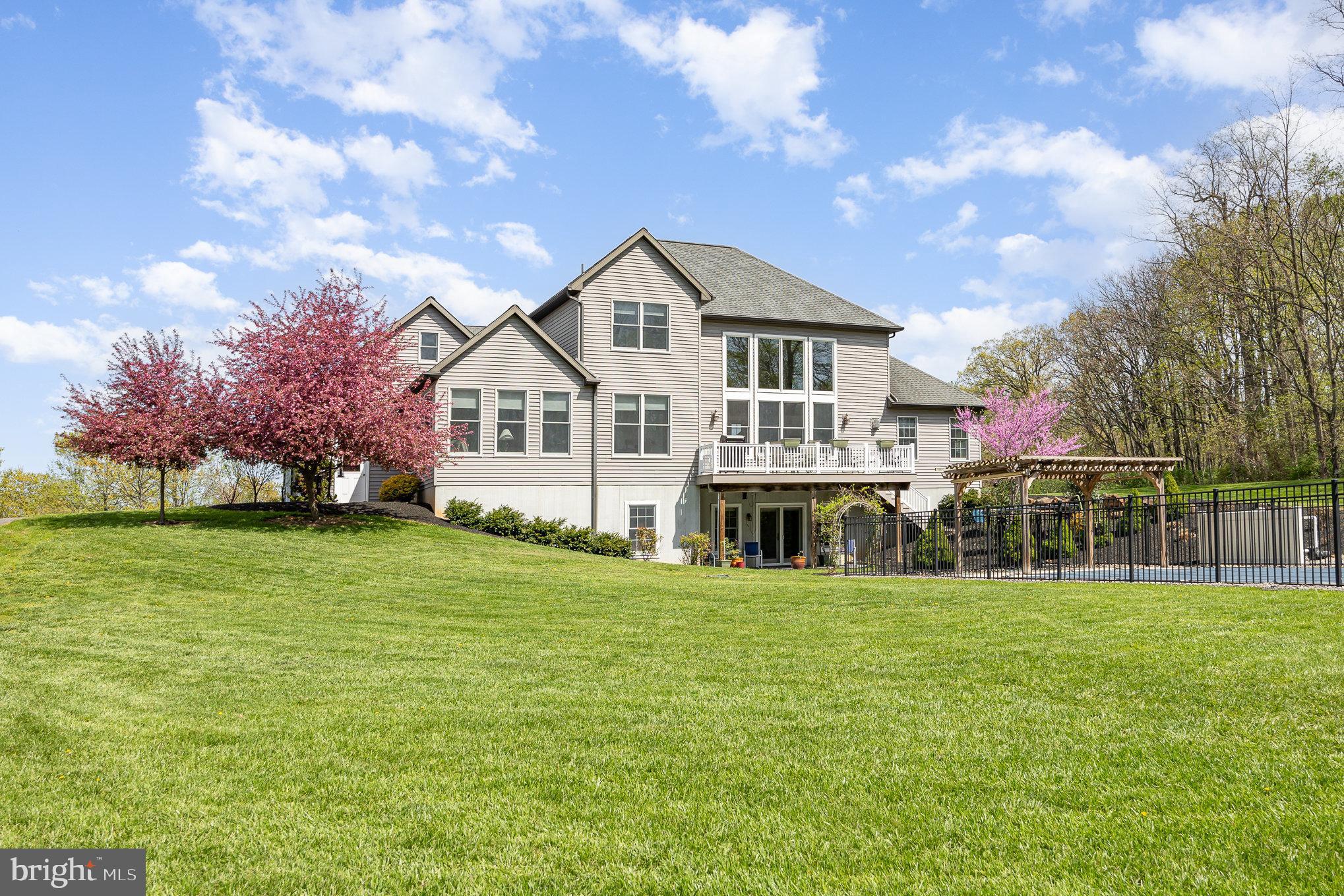 STONE CREEK ESTATES - Residential