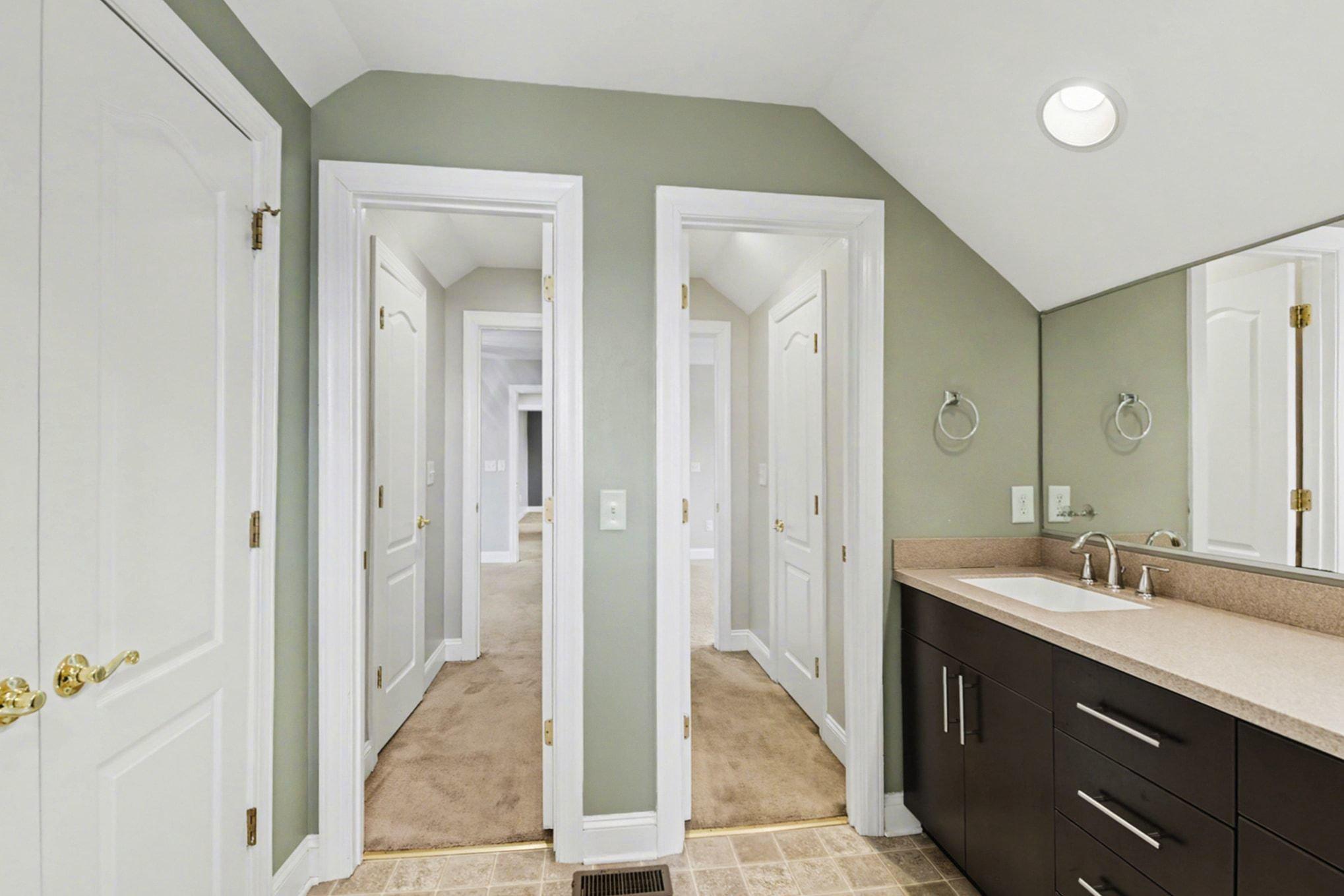 WESTMINSTER ELECTION DISTRICT - Residential