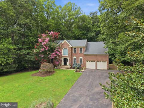 Photo of 6440 Fox Den Road, MANASSAS, VA 20112 (MLS # VAPW2125322)
