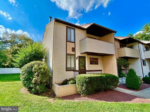 Photo of 50 Mara Court, CHERRY HILL, NJ 08002 (MLS # NJCD2109744)