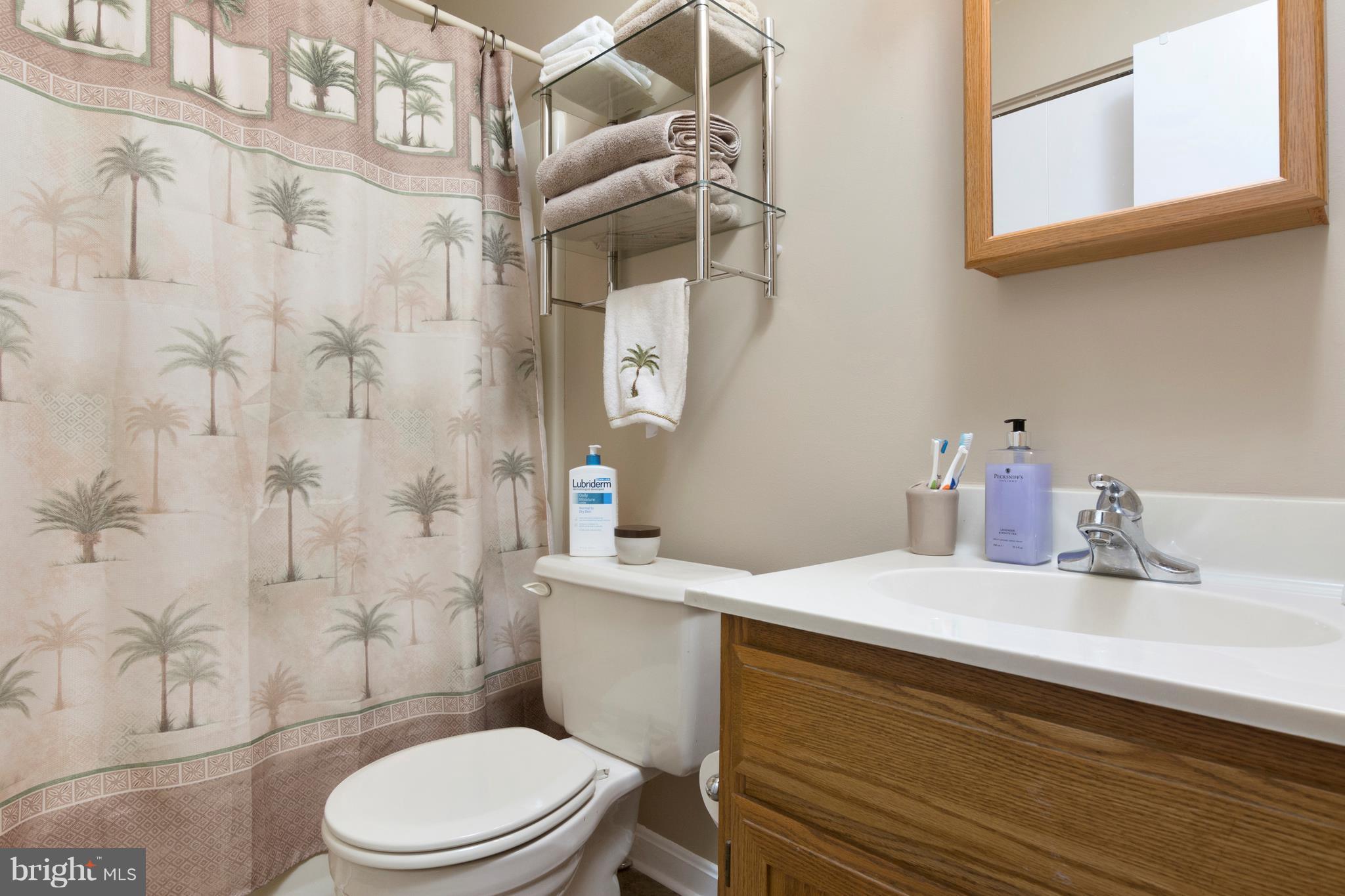 ULMSTEAD GARDENS - Residential