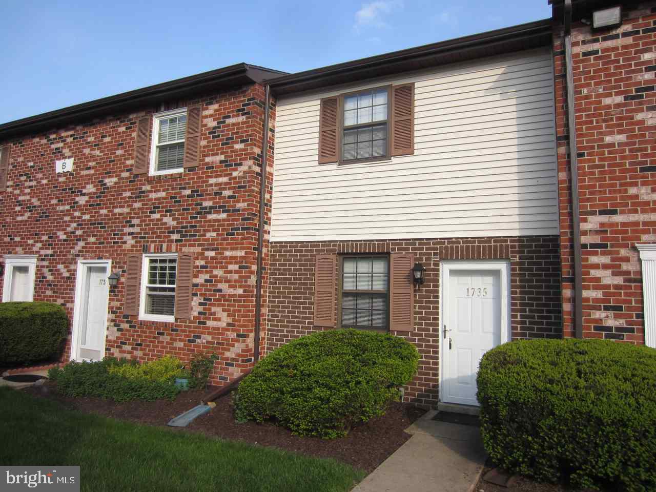 WESTGATE MANOR - Residential