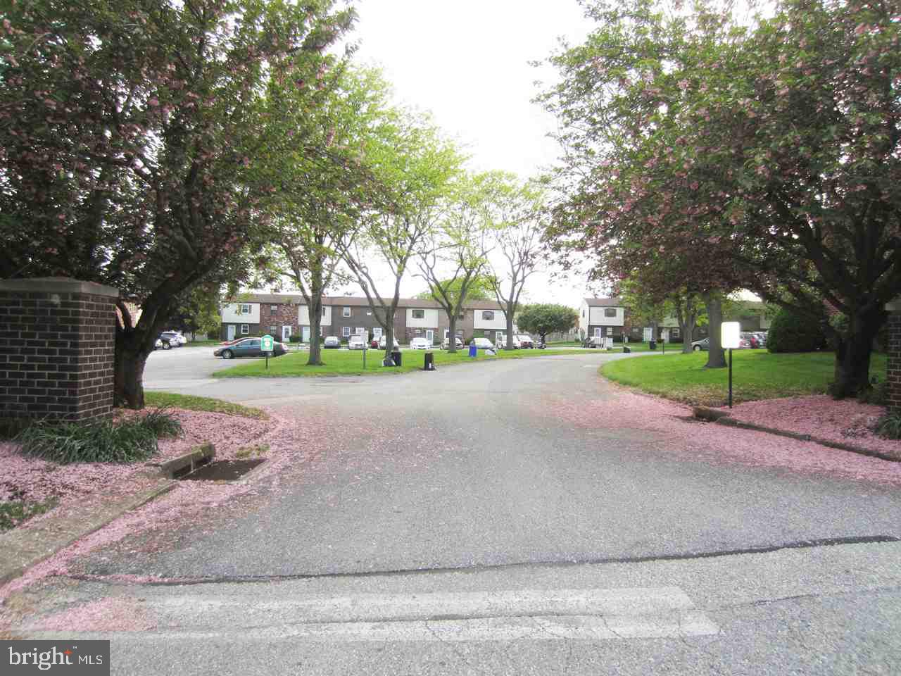 WESTGATE MANOR - Residential