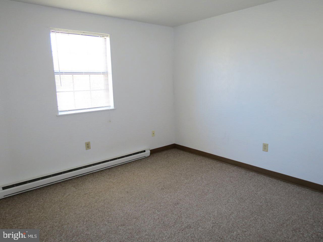 WESTGATE MANOR - Residential