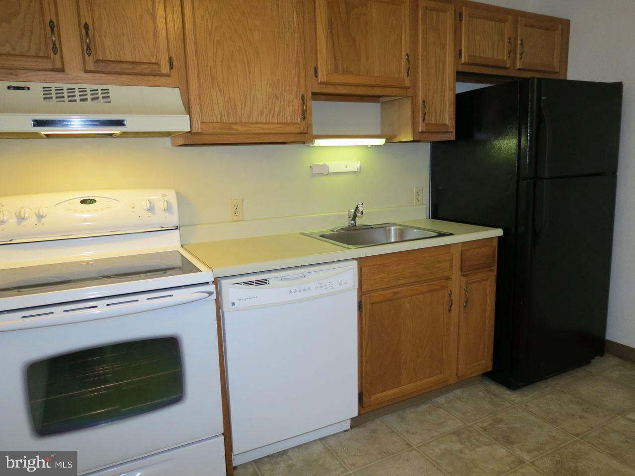 WESTGATE MANOR - Residential