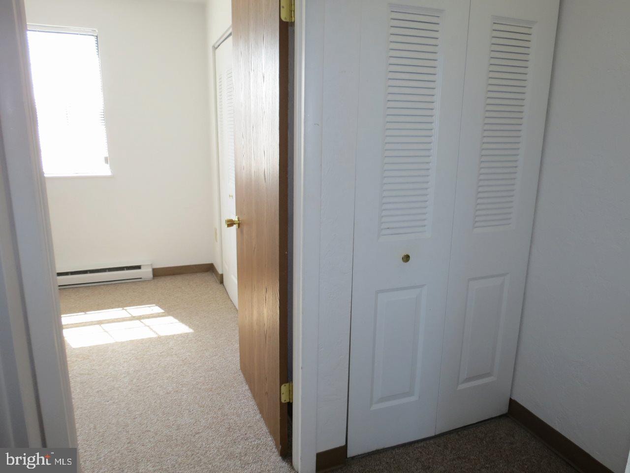 WESTGATE MANOR - Residential