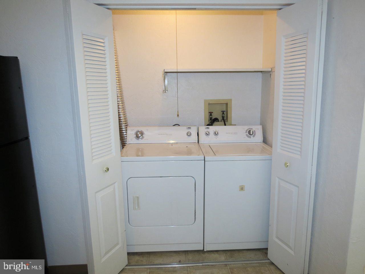 WESTGATE MANOR - Residential