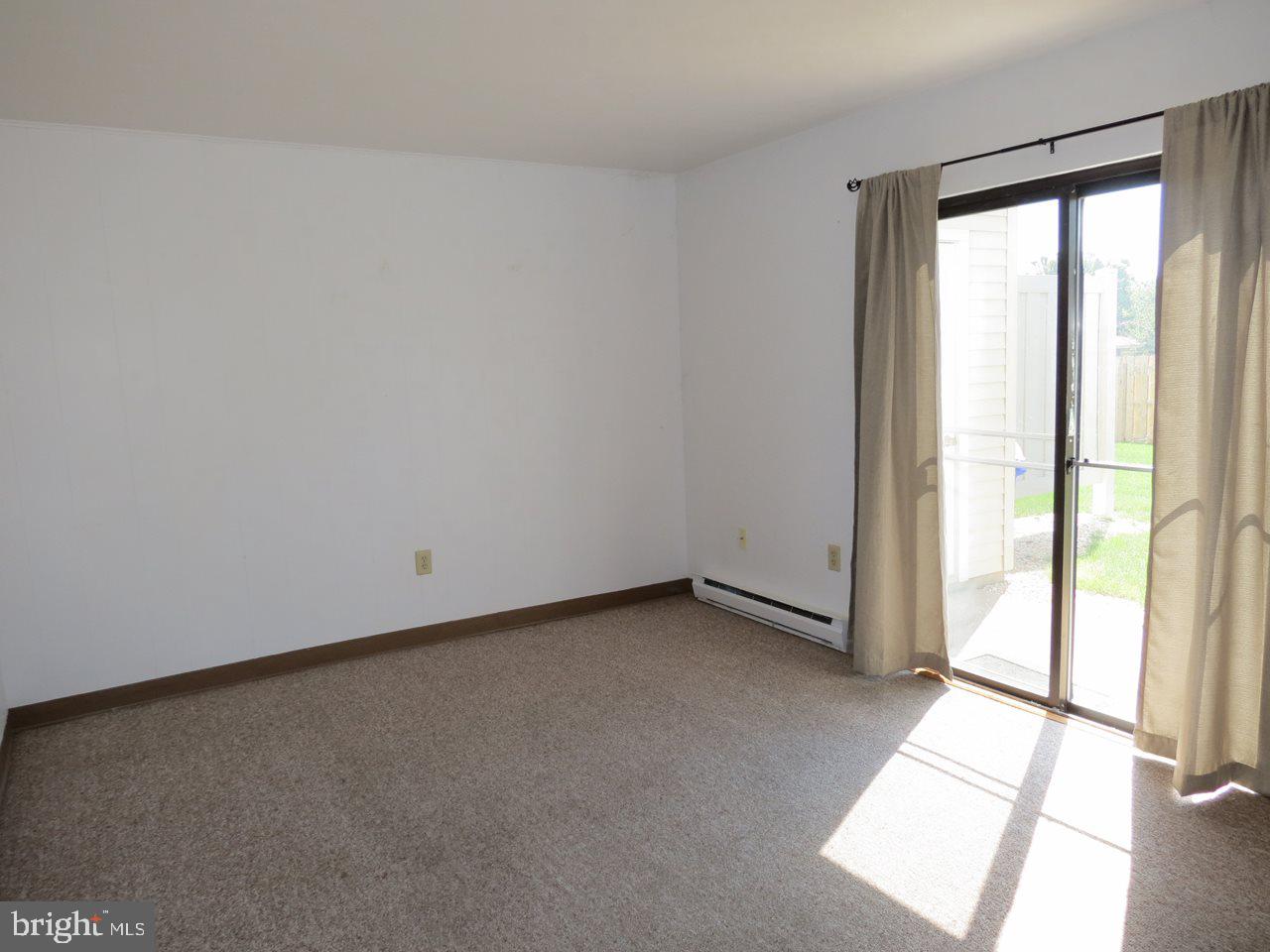 WESTGATE MANOR - Residential