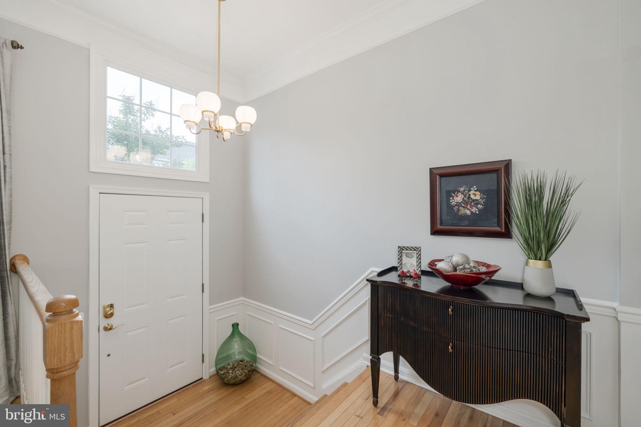 ISLAND CREEK - Residential