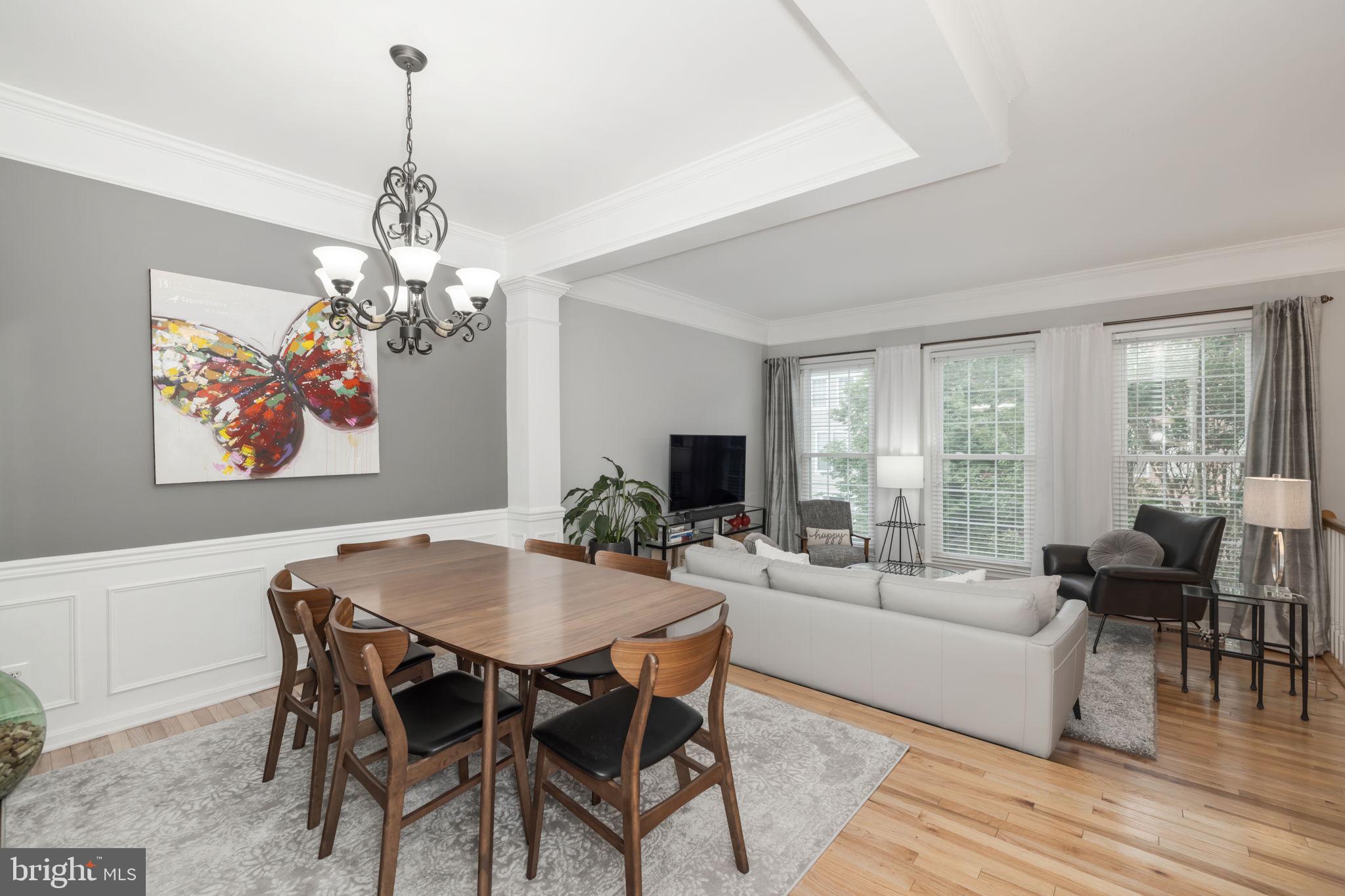 ISLAND CREEK - Residential